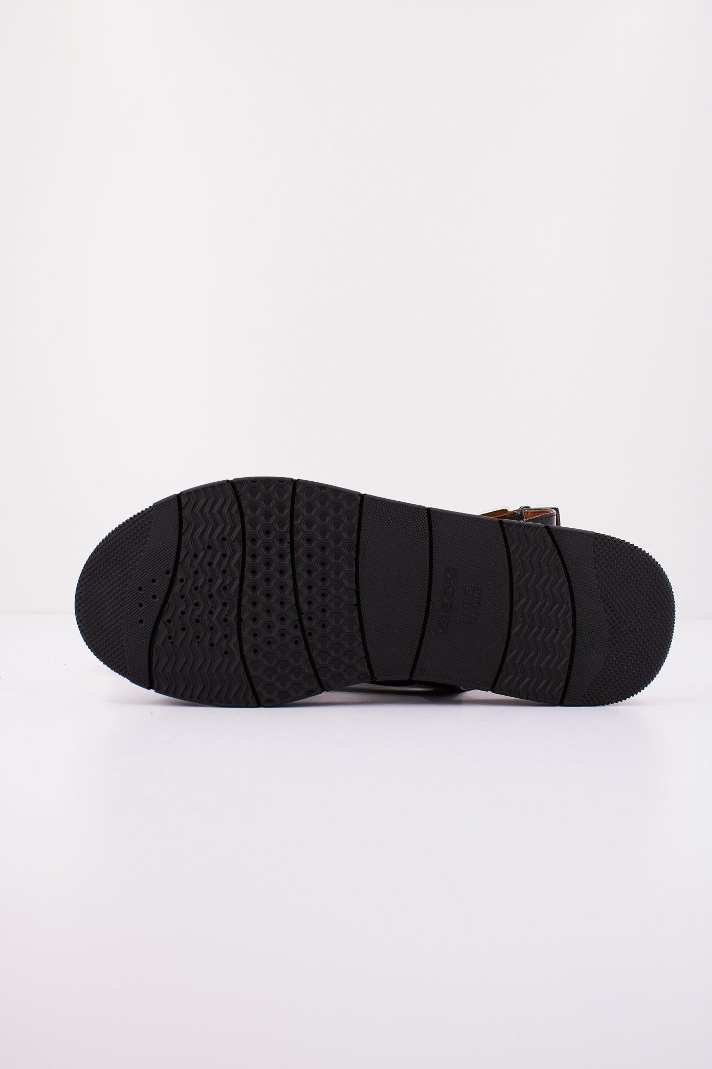 GEOX D DANDRA en color NEGRO (4)