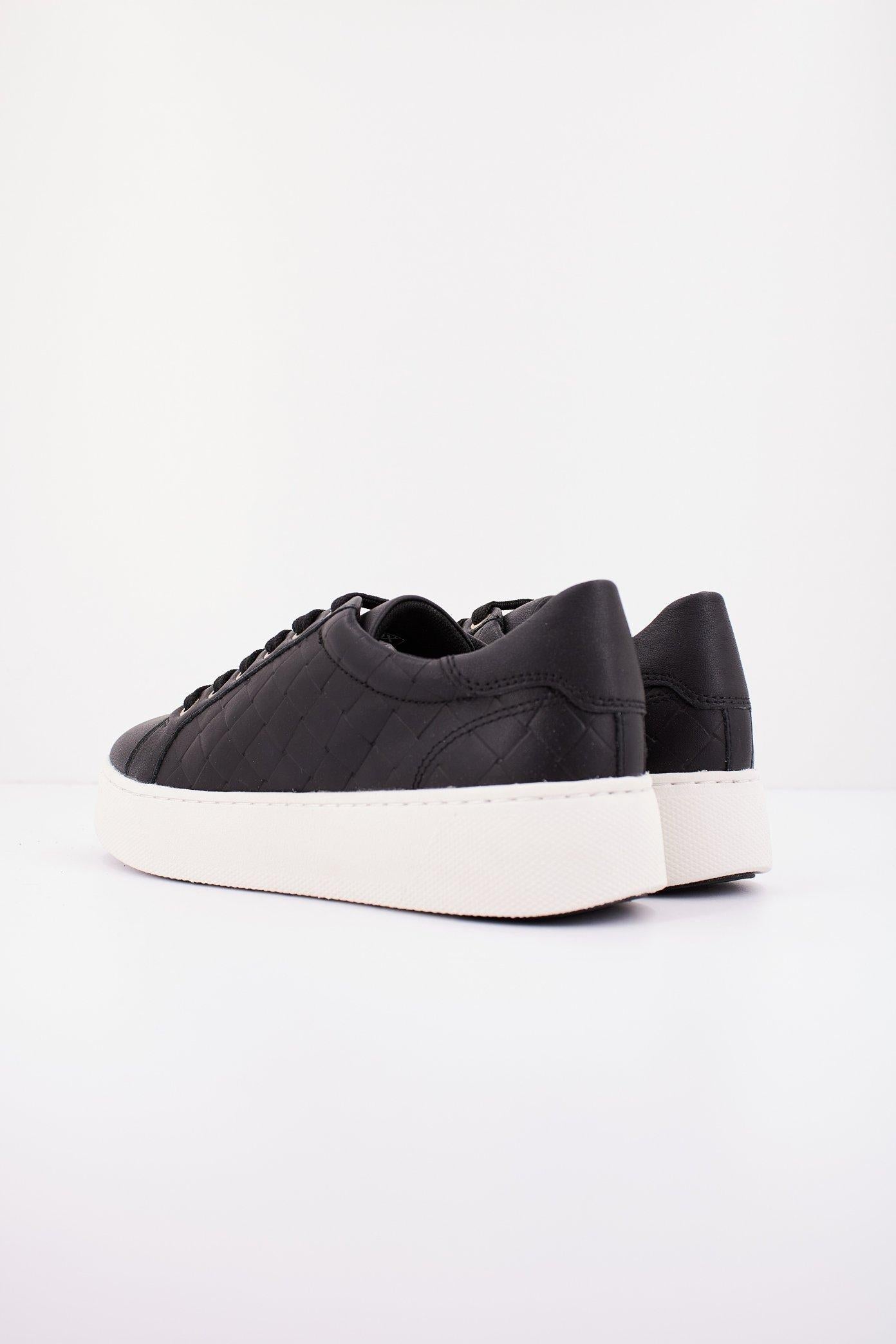 GEOX D SKYELY en color NEGRO (3)