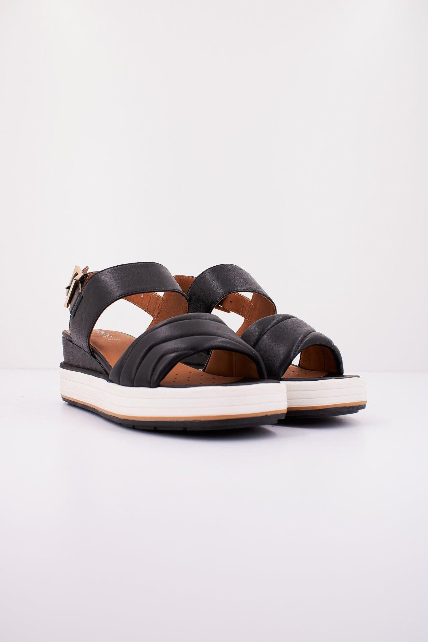 GEOX D ROSITA en color NEGRO (2)