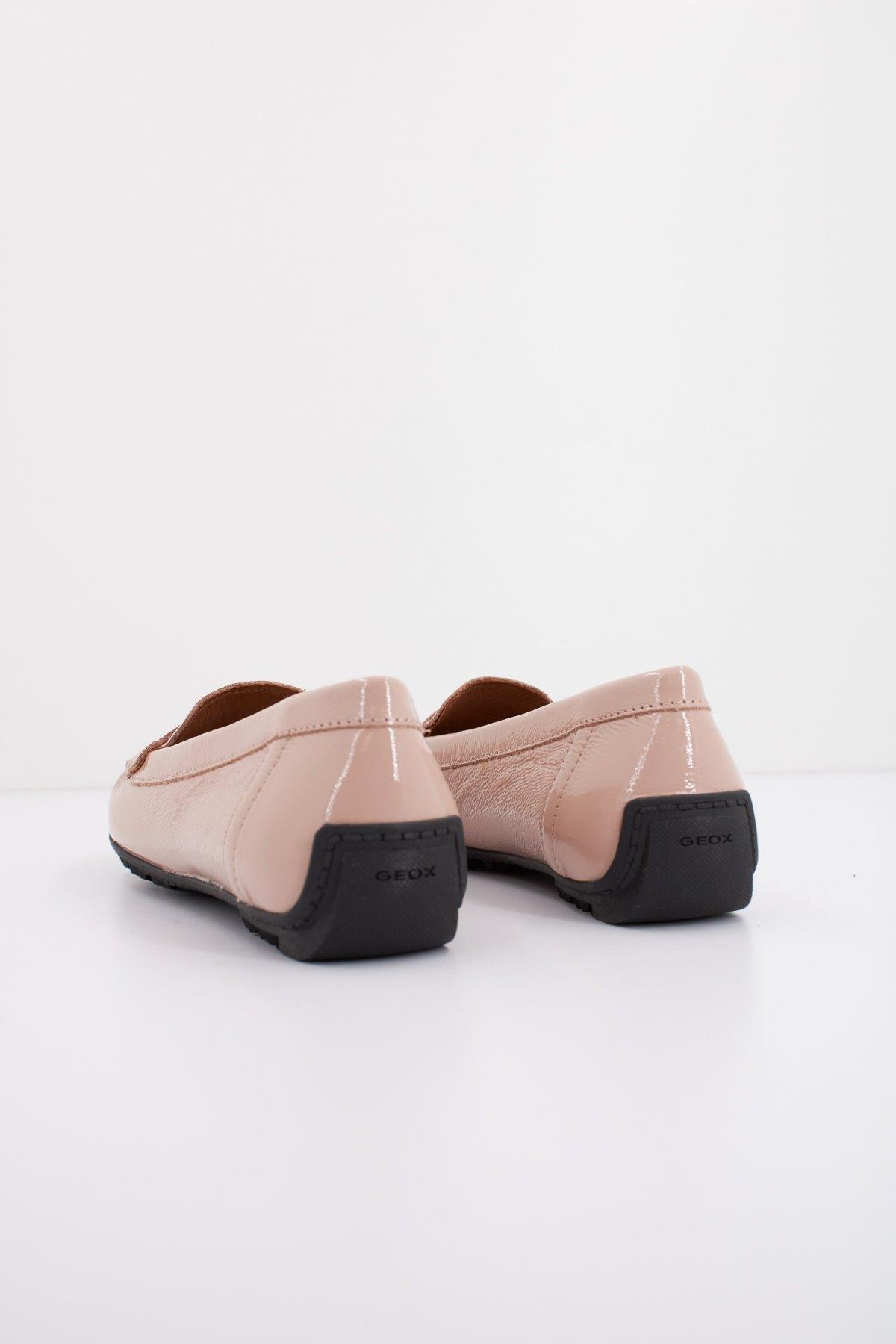 GEOX D KOSMOPOLIS + GRIP en color NUDE (3)