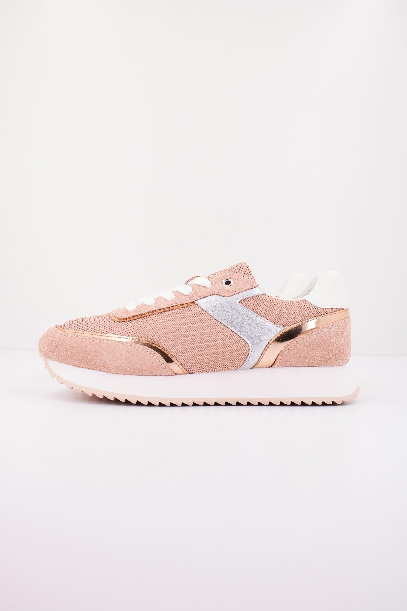 GEOX D DORALEA en color ROSA (1)