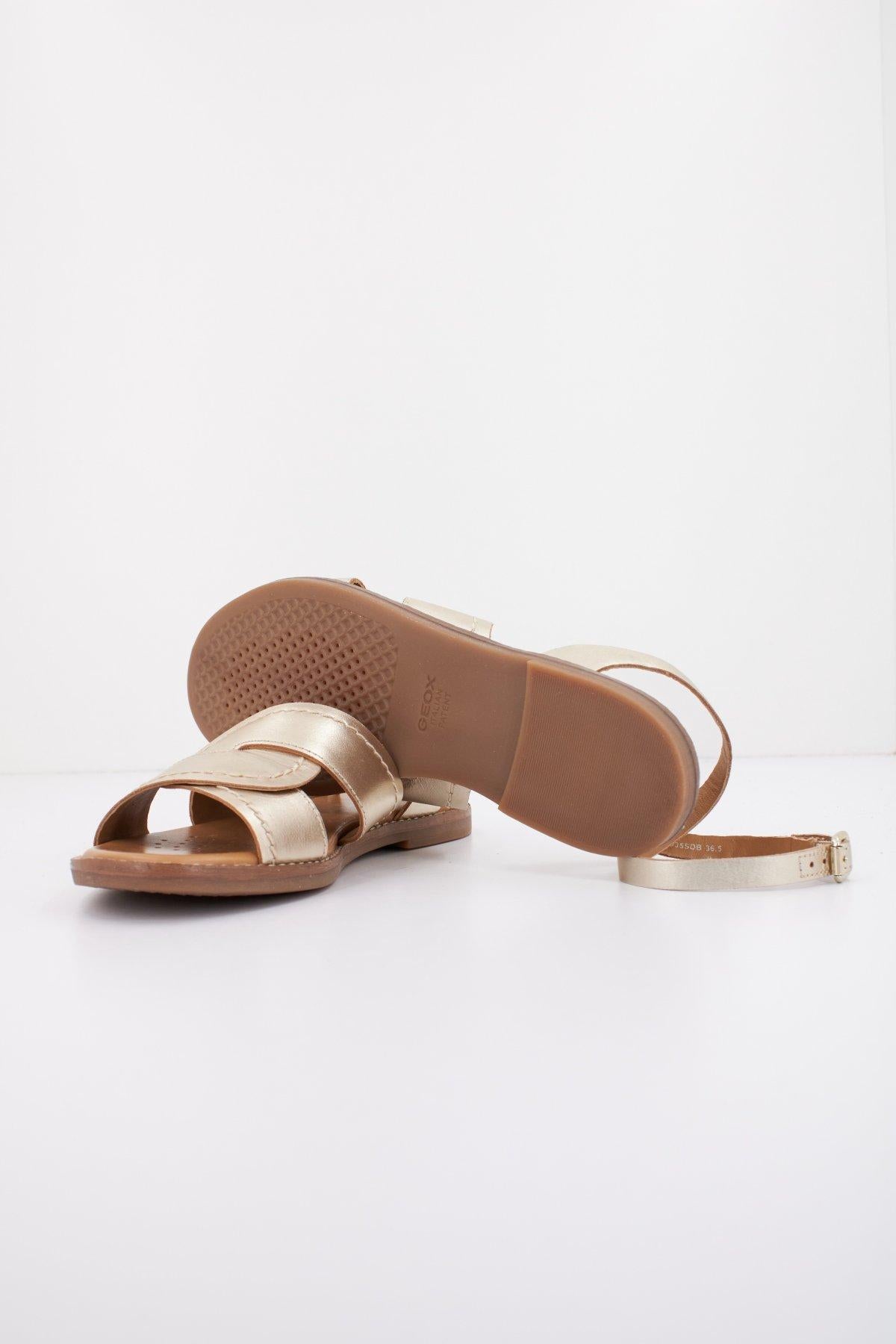GEOX D NAILEEN en color ORO (4)