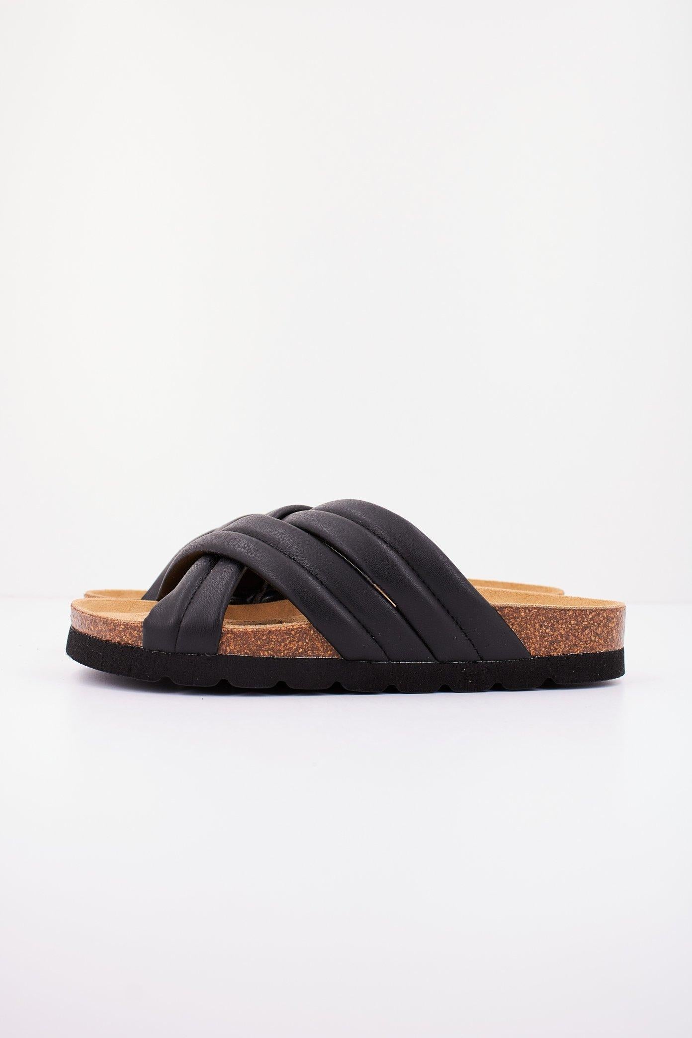GEOX D BRIONIA HIGH en color NEGRO (1)