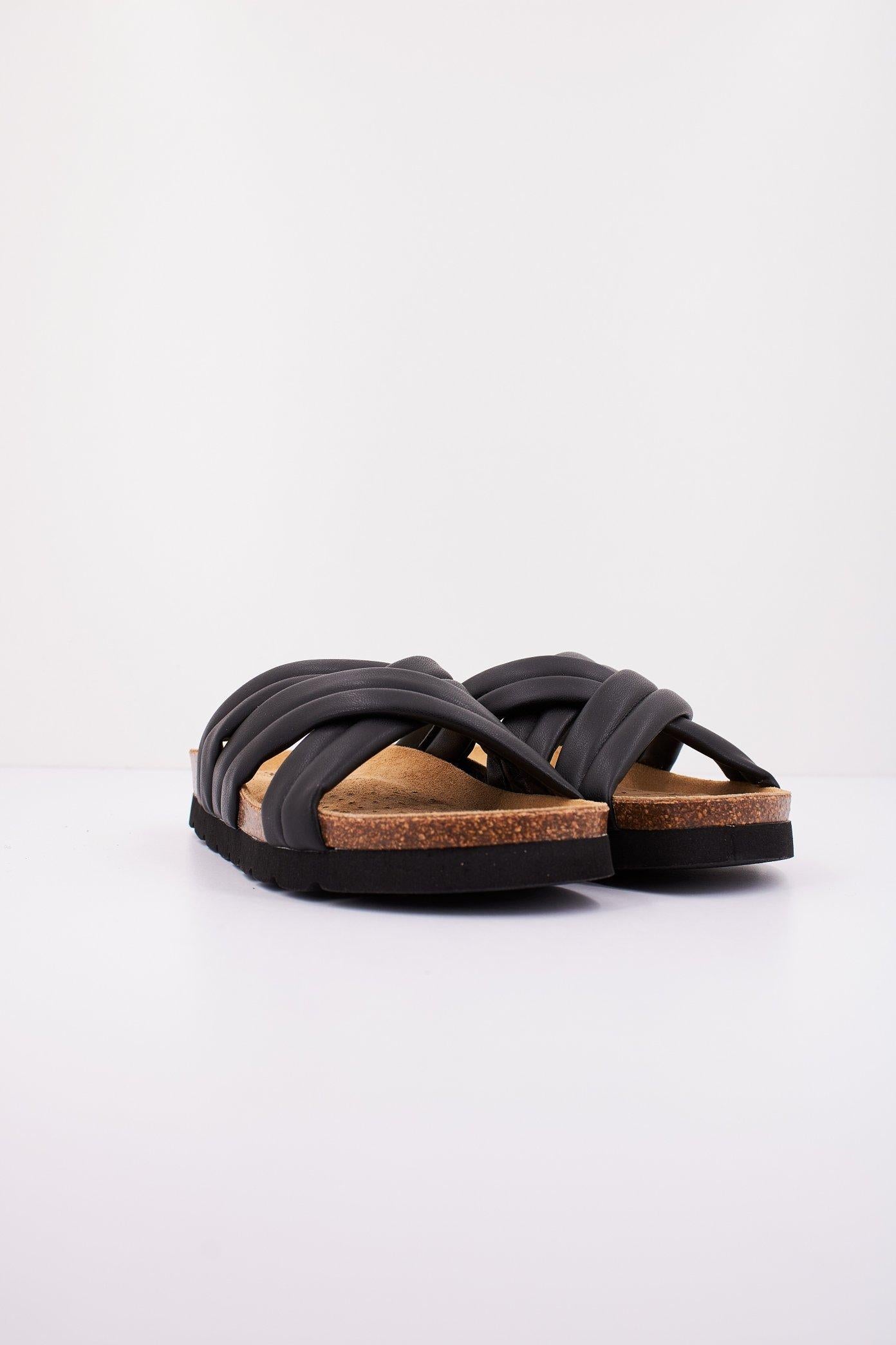 GEOX D BRIONIA HIGH en color NEGRO (2)