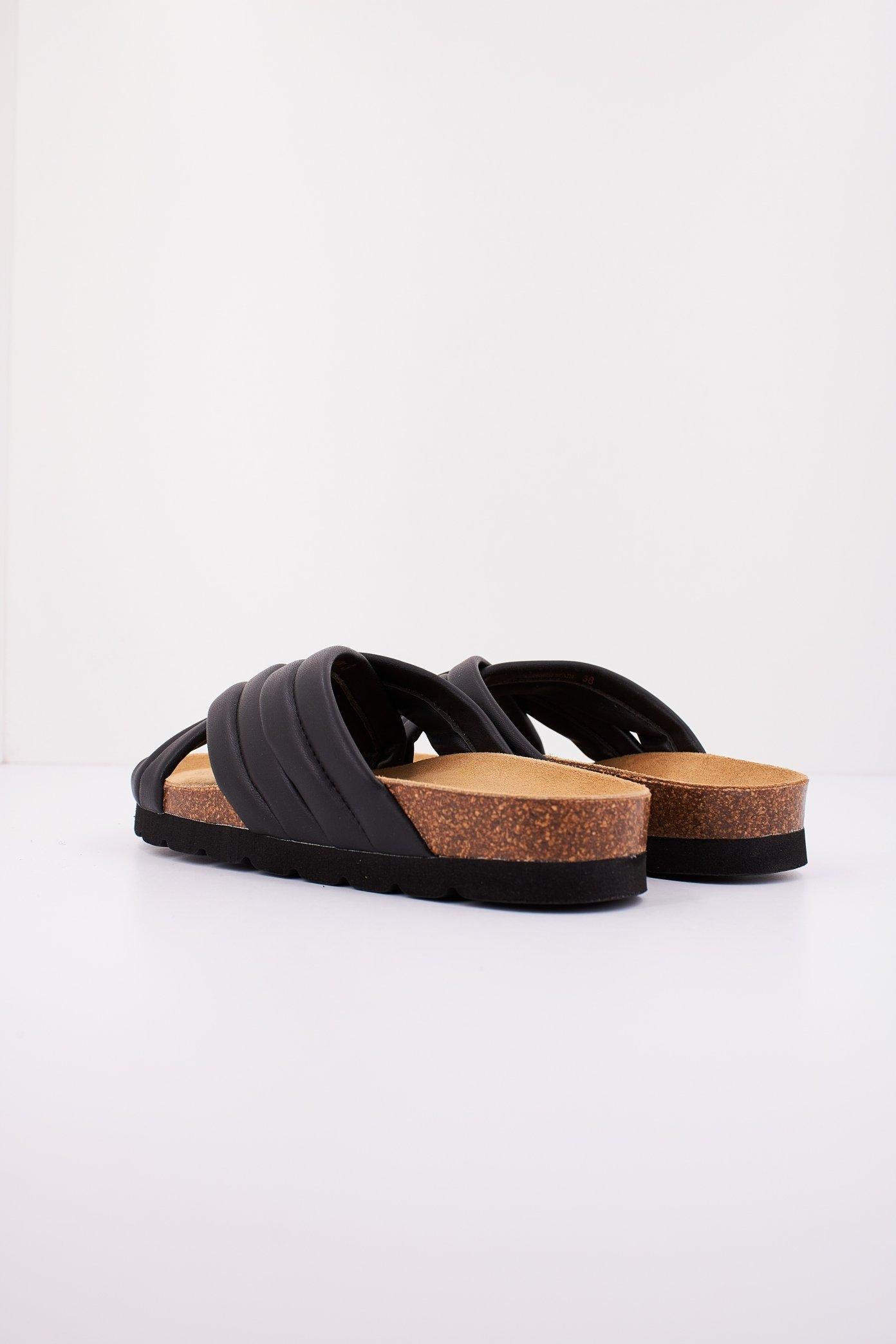 GEOX D BRIONIA HIGH en color NEGRO (3)