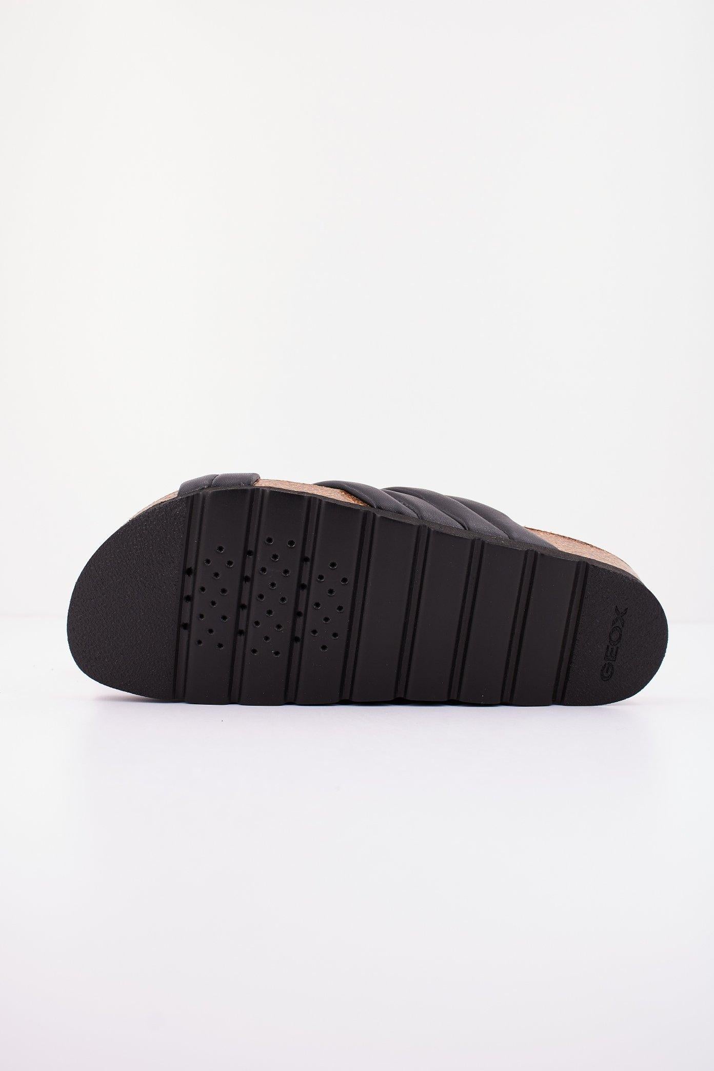 GEOX D BRIONIA HIGH en color NEGRO (4)