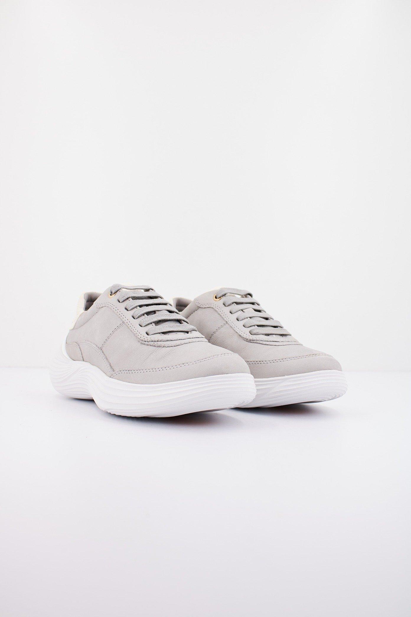 GEOX D FLUCTIS en color GRIS (2)