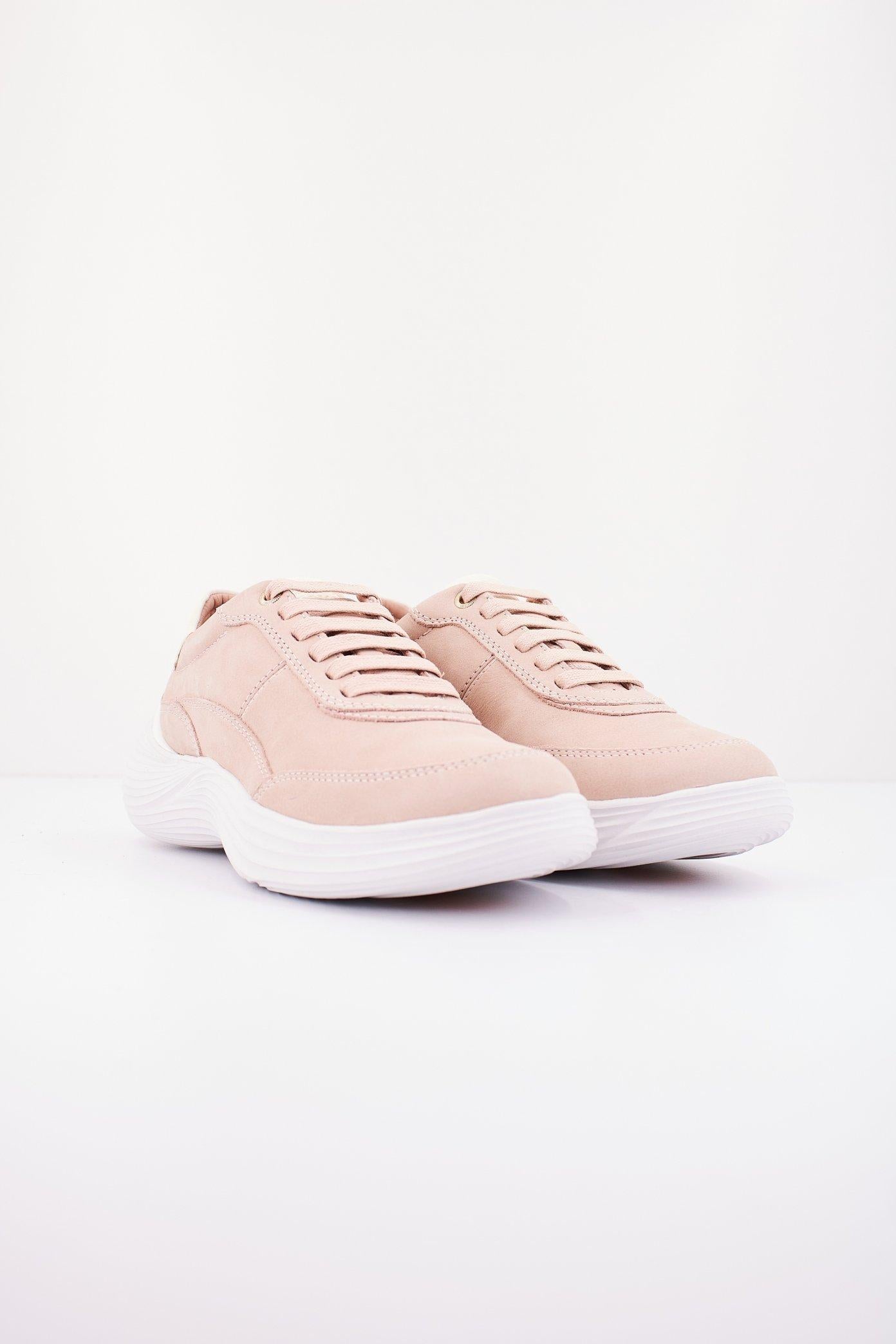 GEOX D FLUCTIS en color NUDE (2)