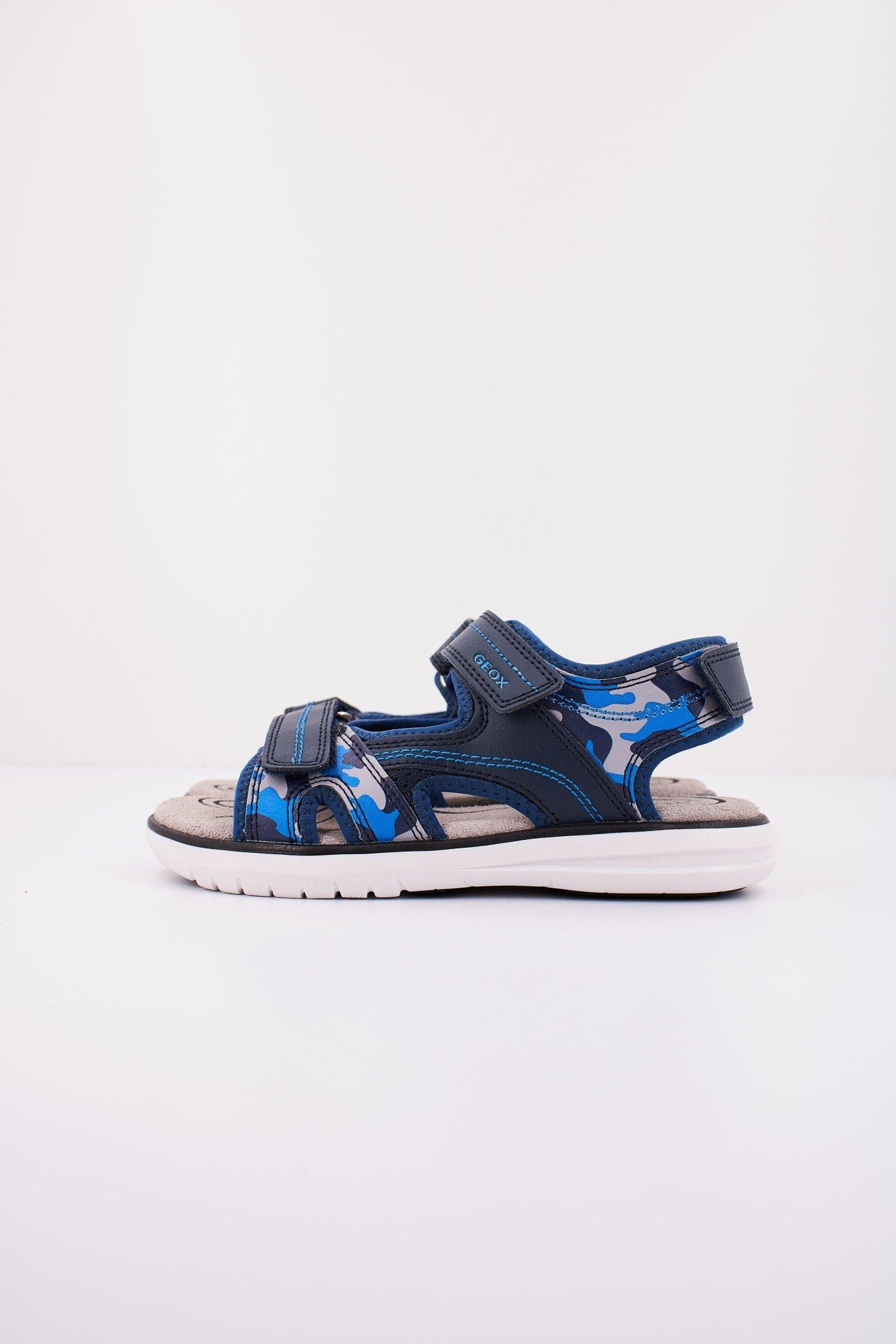 GEOX J SANDAL MARATEA BOY en color AZUL (1)