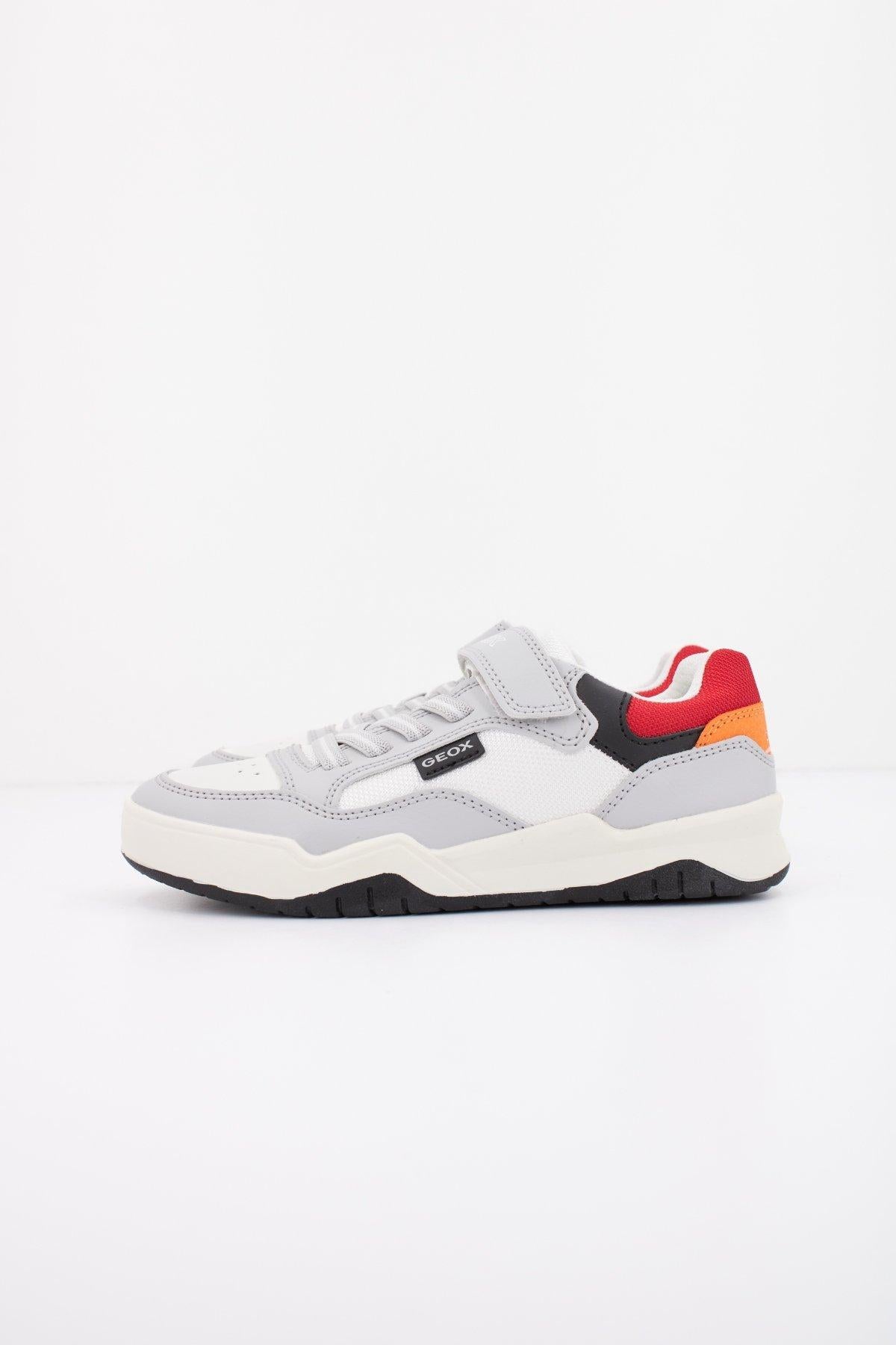 GEOX J PERTH BOY en color GRIS (1)