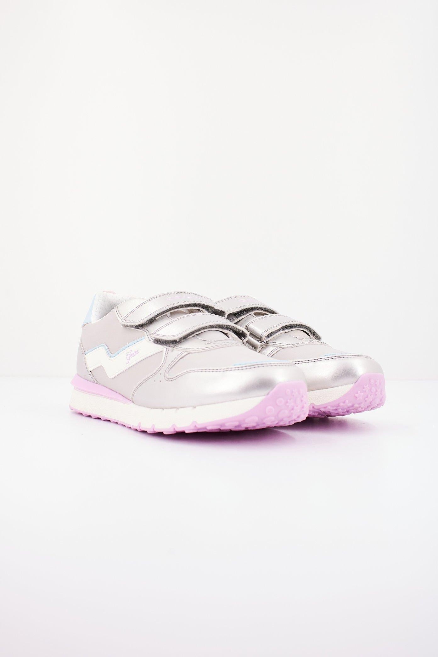 GEOX J FASTICS GIRL en color PLATA (2)