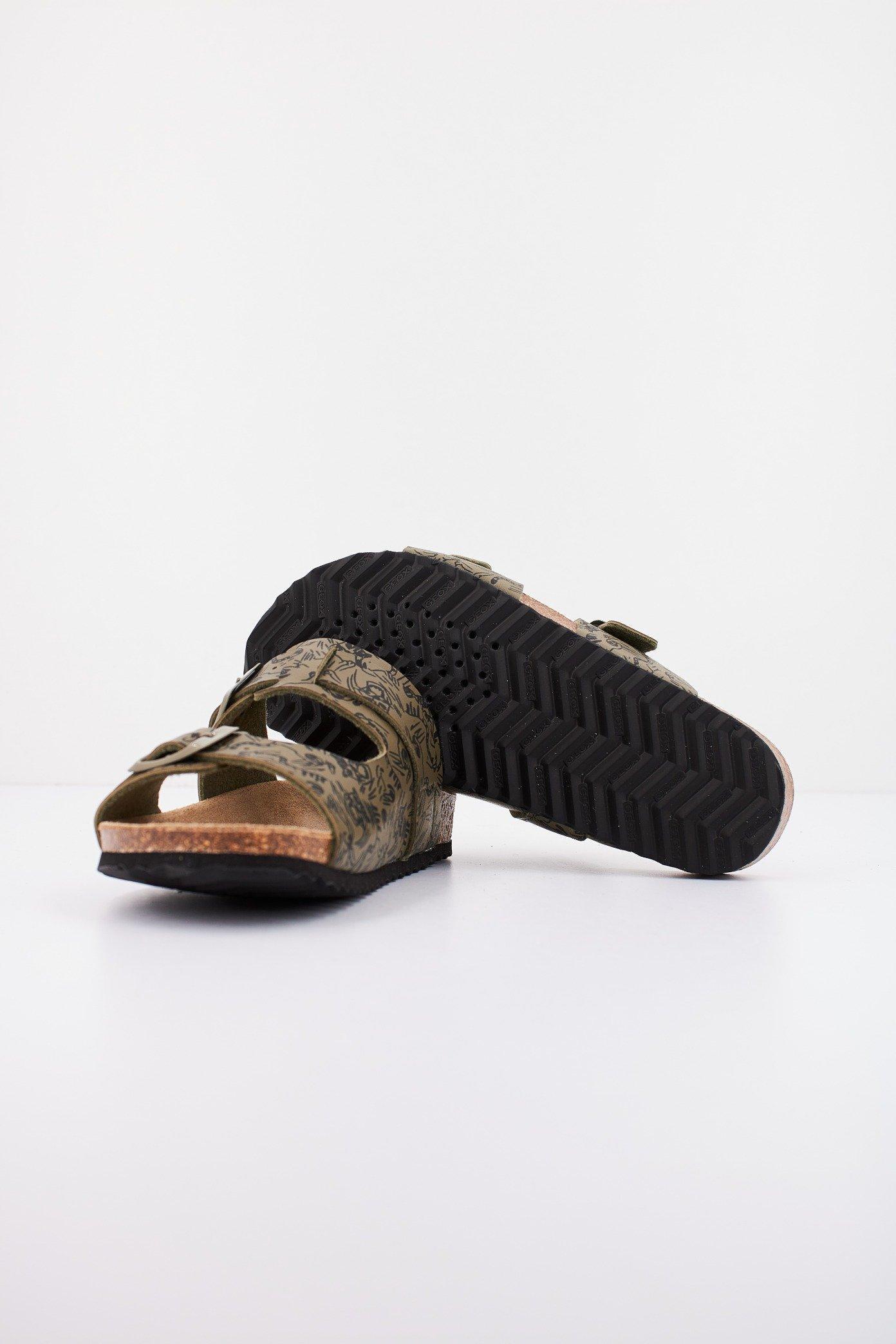 GEOX J GHITA BOY en color VERDE (4)