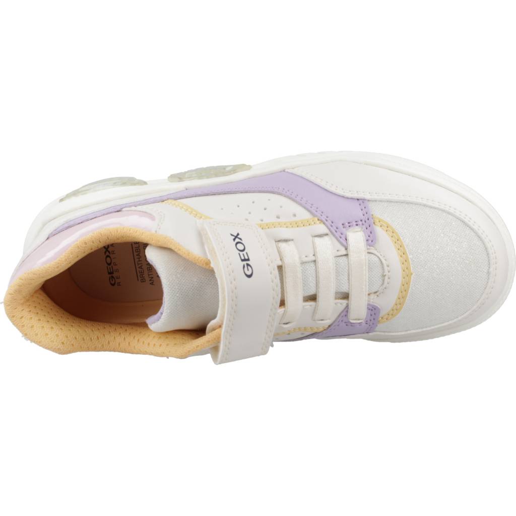 GEOX J ILLUMINUS GIRL en color BLANCO (7)