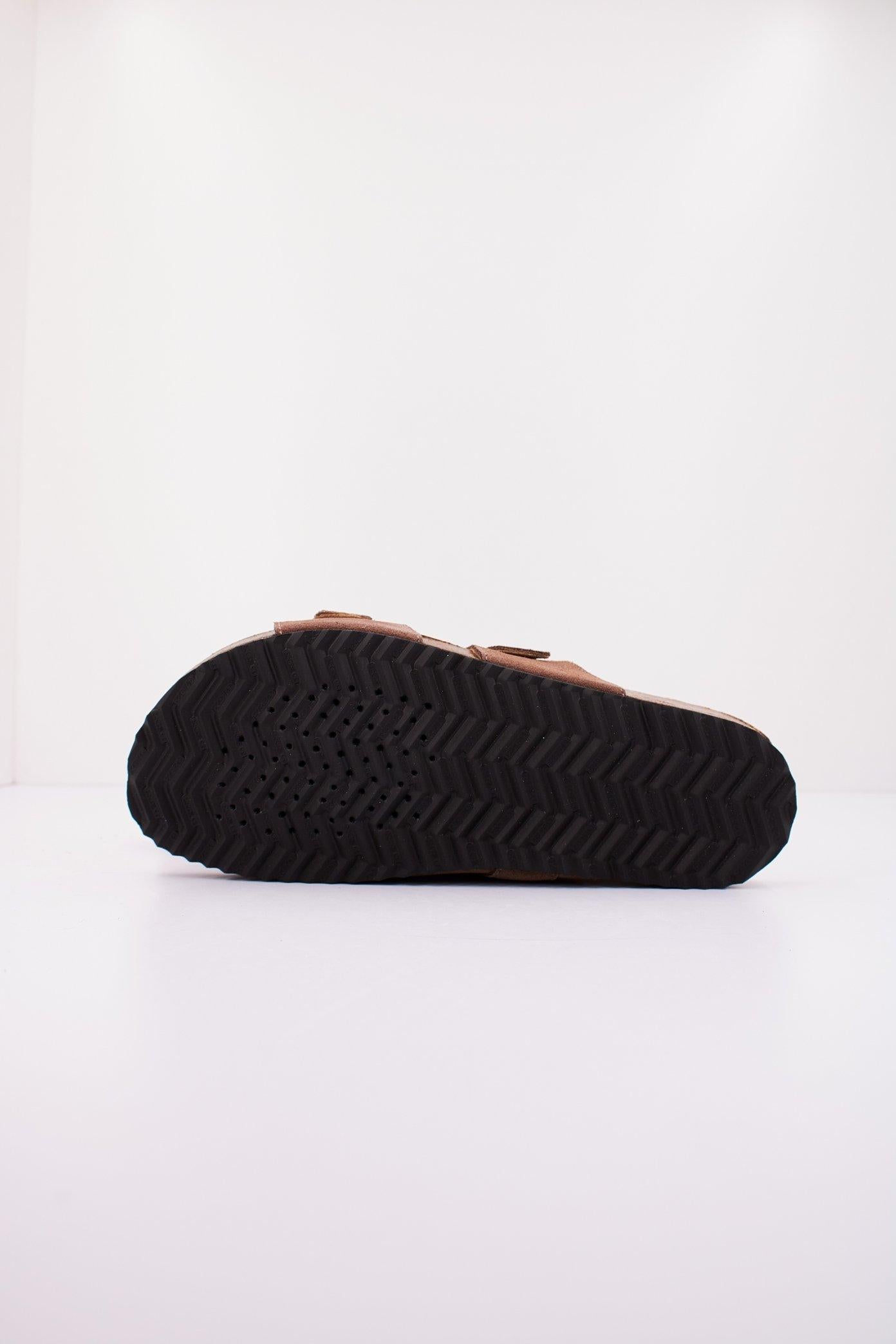 GEOX U SANDAL GHITA en color MARRON (4)