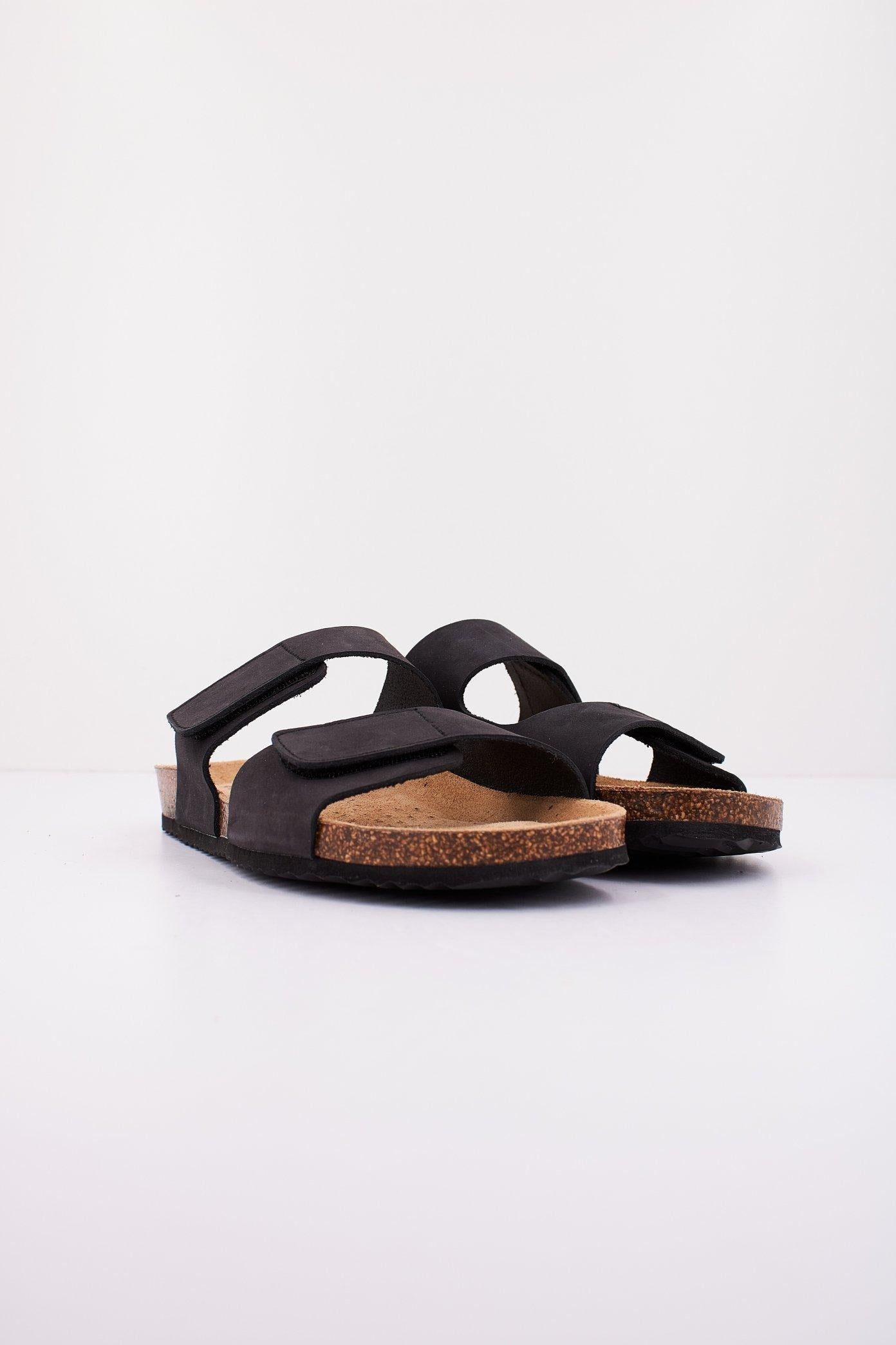 GEOX SANDAL GHITA en color NEGRO (2)