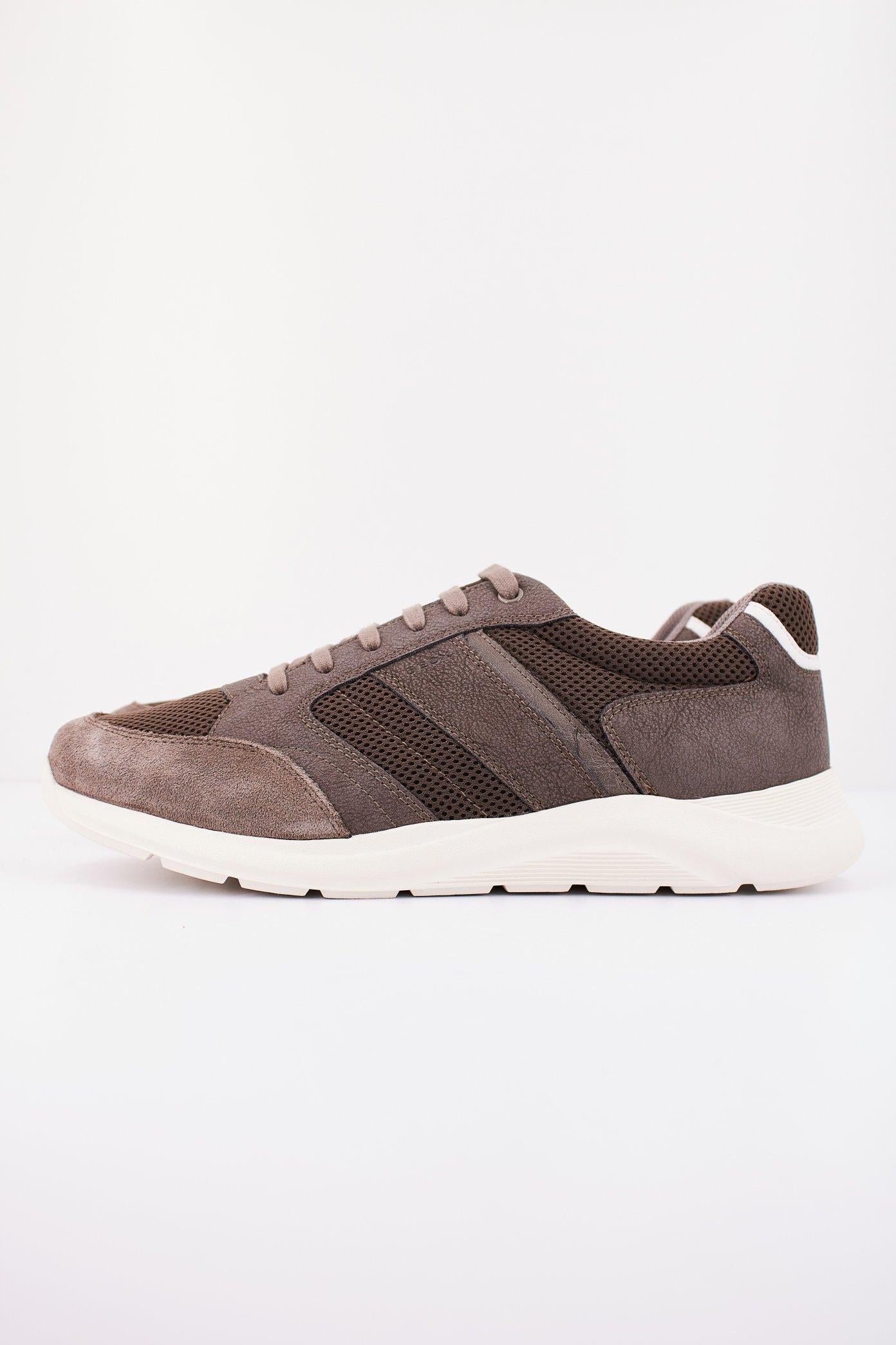 GEOX U DAMIANO en color MARRON (1)