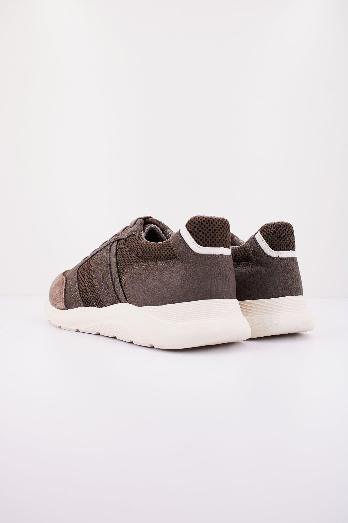GEOX U DAMIANO en color MARRON (3)