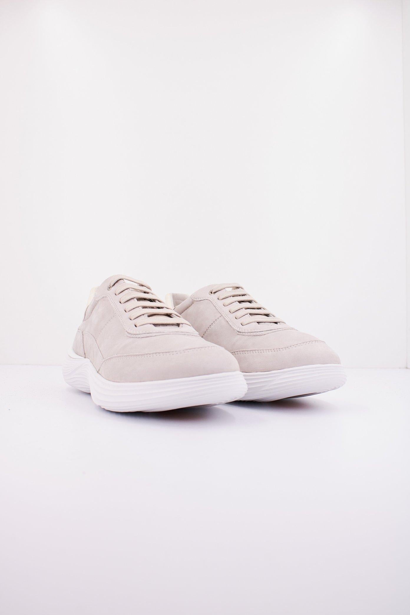 GEOX U FLUCTIS en color BEIS (2)
