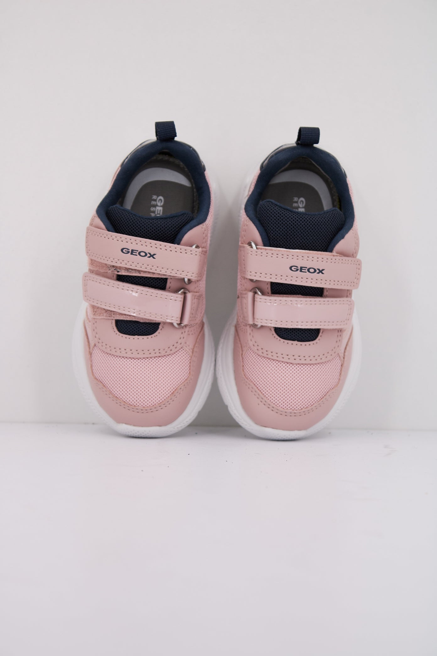 GEOX B SPRINTYE GIRL en color ROSA (3)