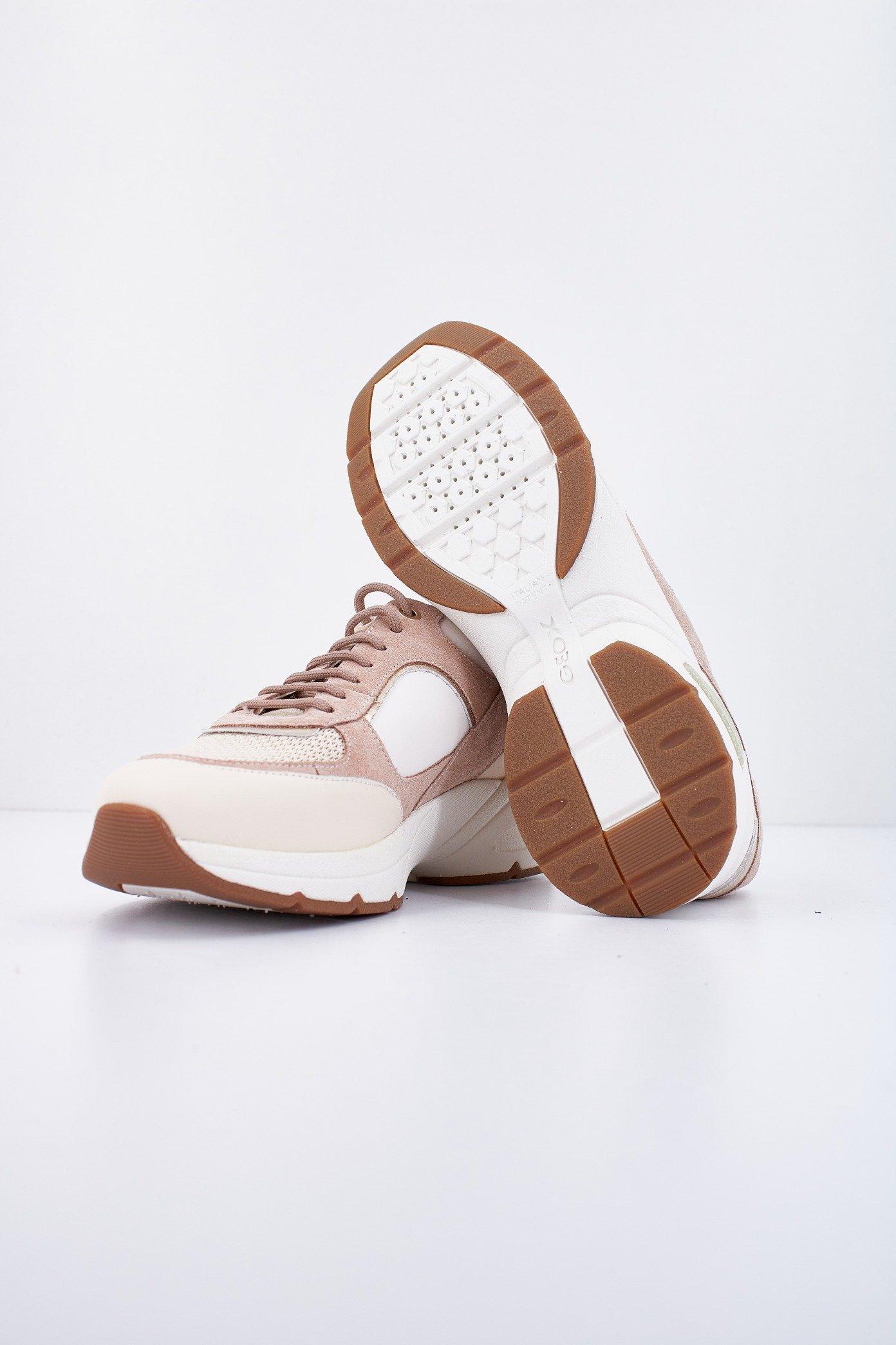 GEOX D ALHOUR en color MARRON (4)