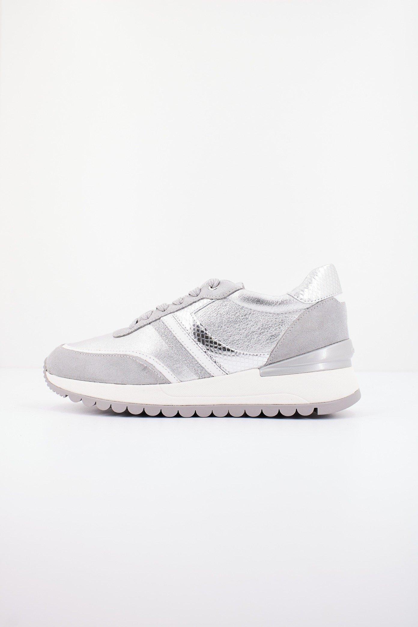 GEOX D DESYA en color GRIS (1)