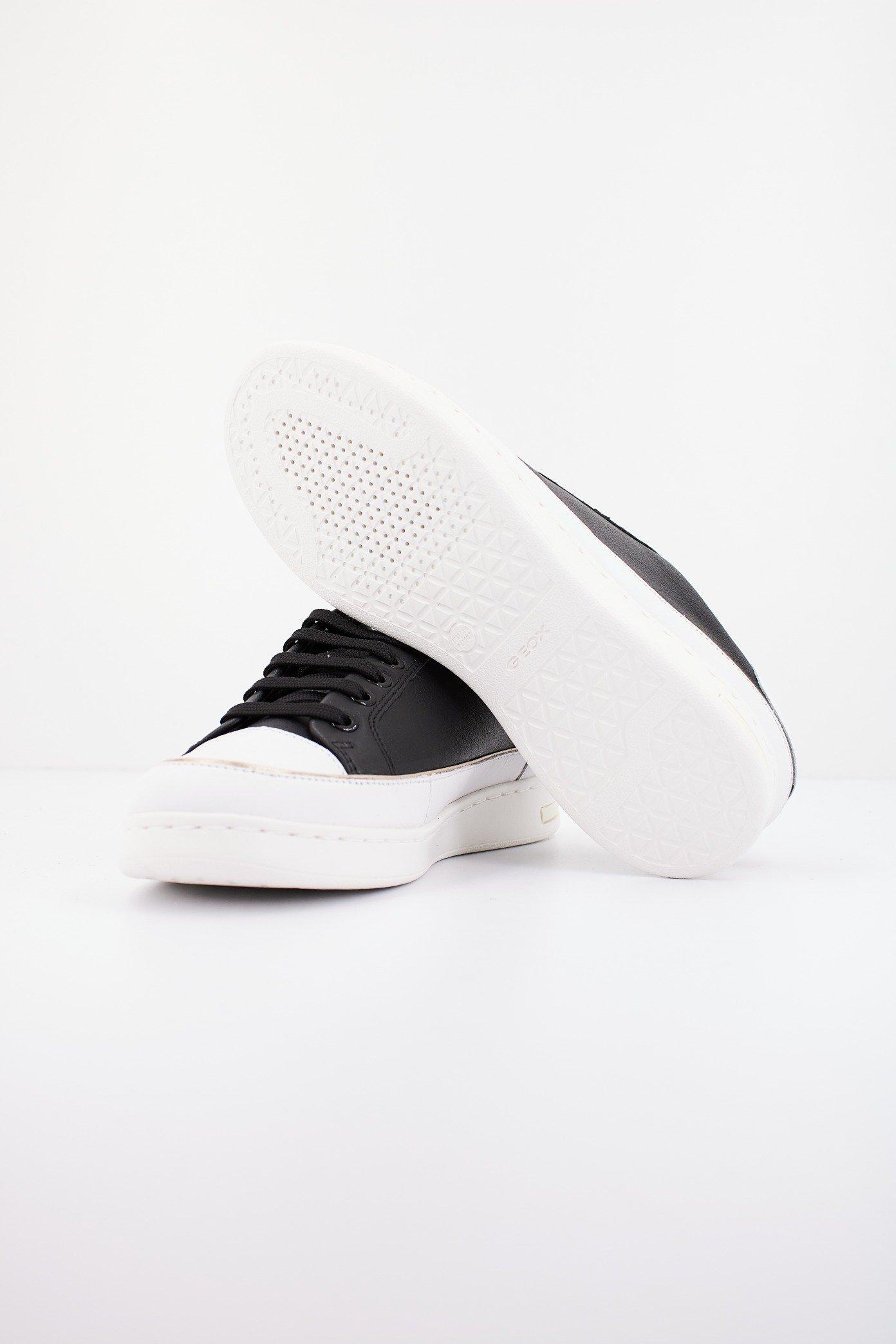 GEOX D JAYSEN en color NEGRO (4)