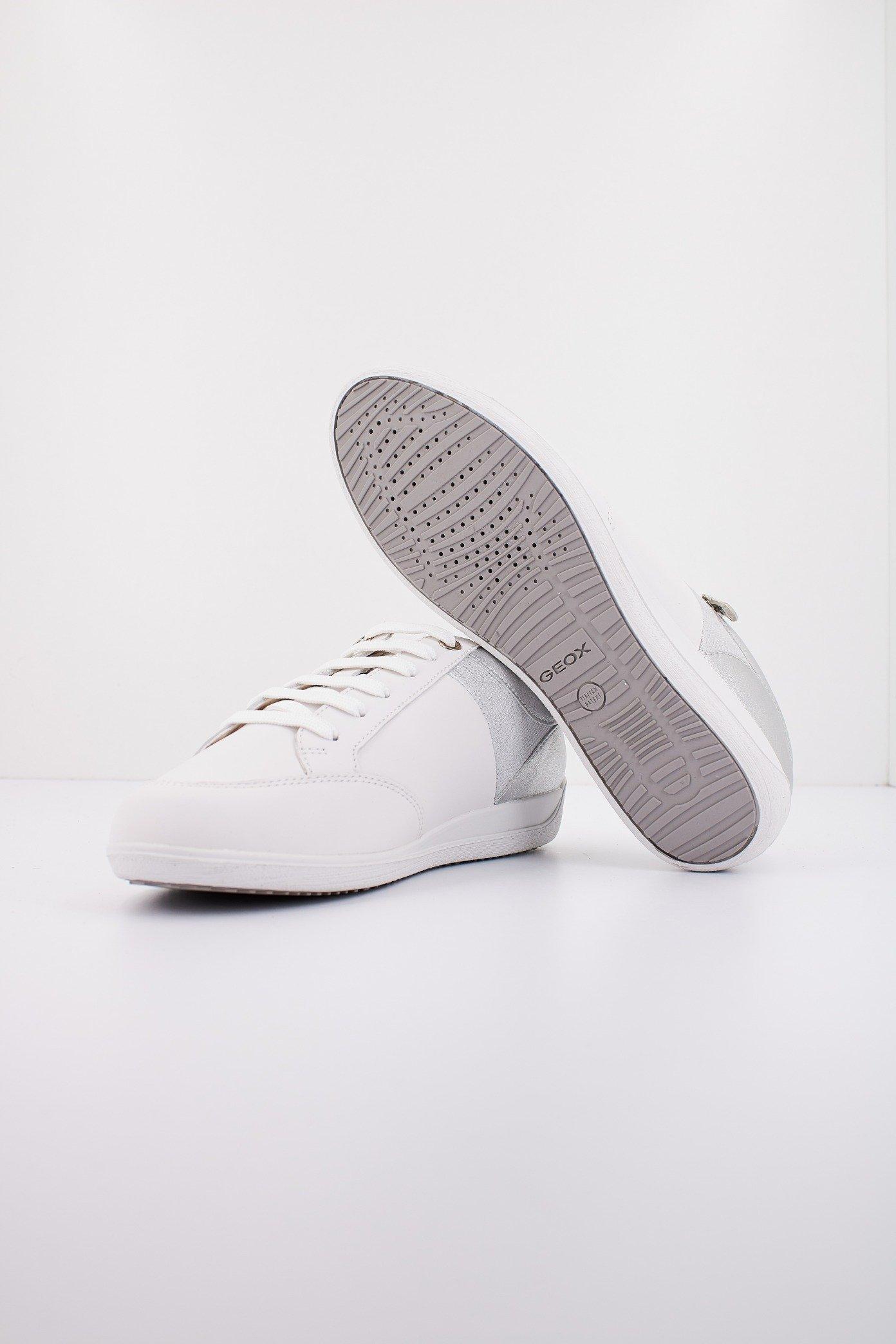 GEOX D MYRIA en color BLANCO (4)
