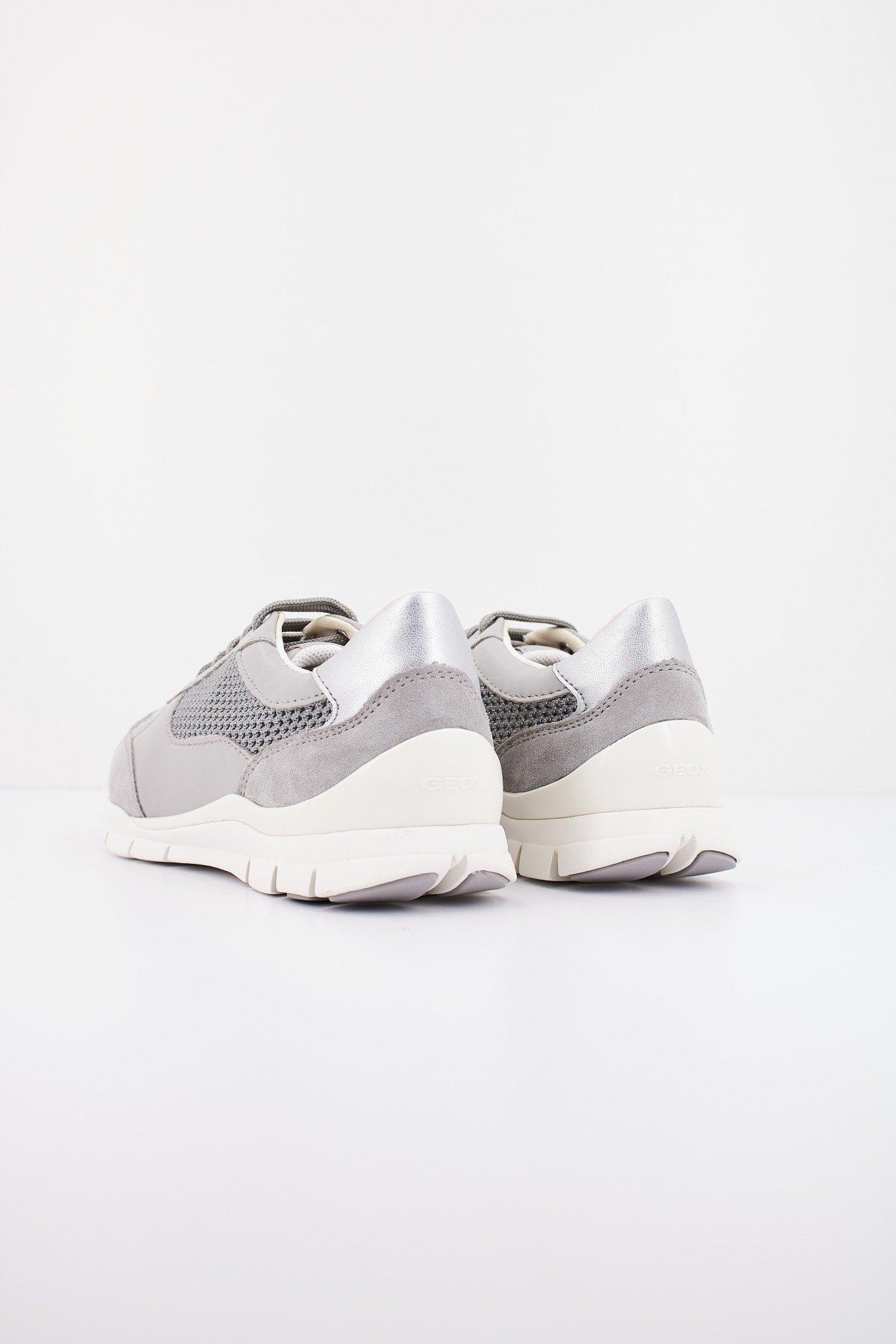 GEOX D SUKIE en color GRIS (3)