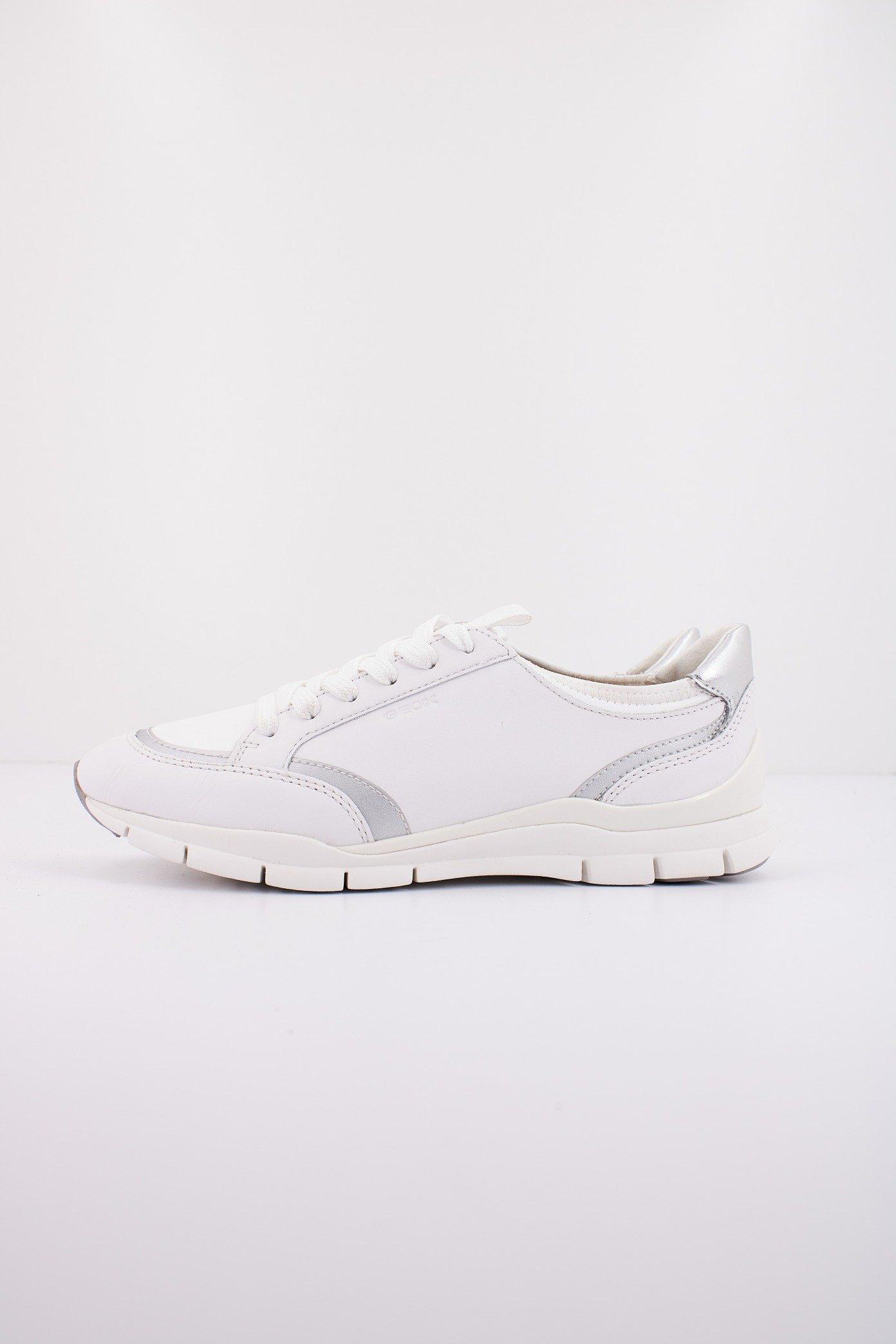 GEOX D SUKIE en color BLANCO (1)