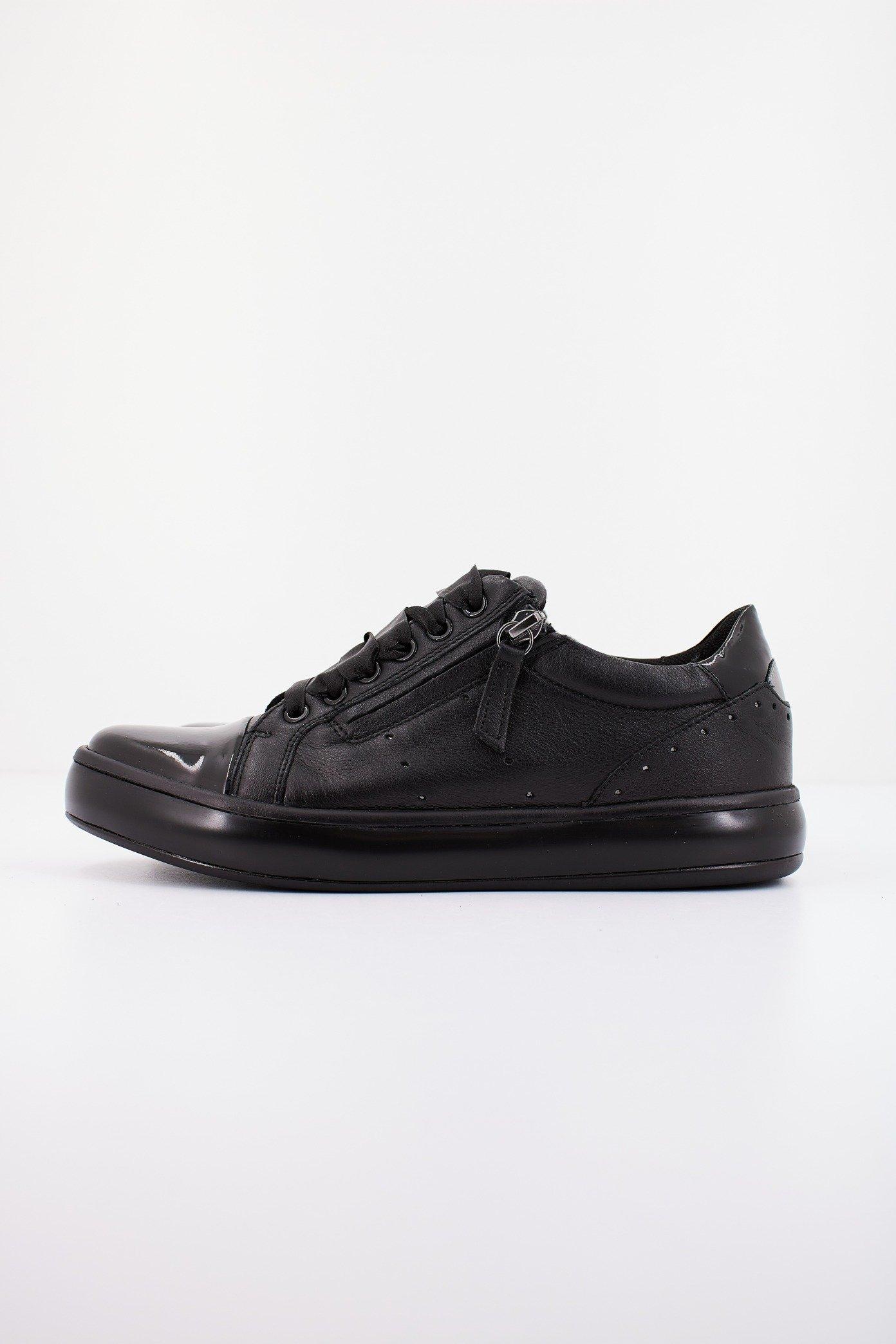 GEOX D LEELU' en color NEGRO (1)
