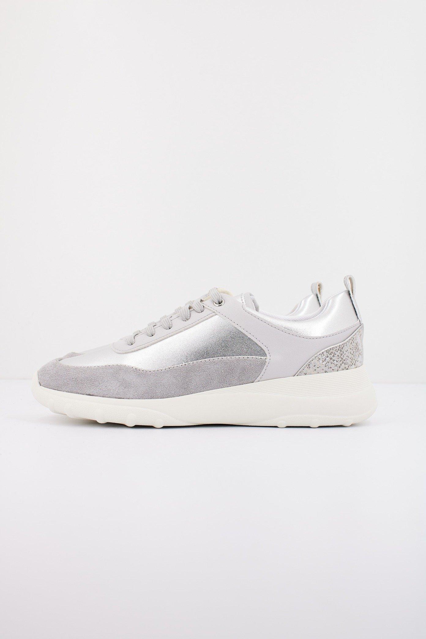 GEOX D ALLENIEE en color GRIS (1)