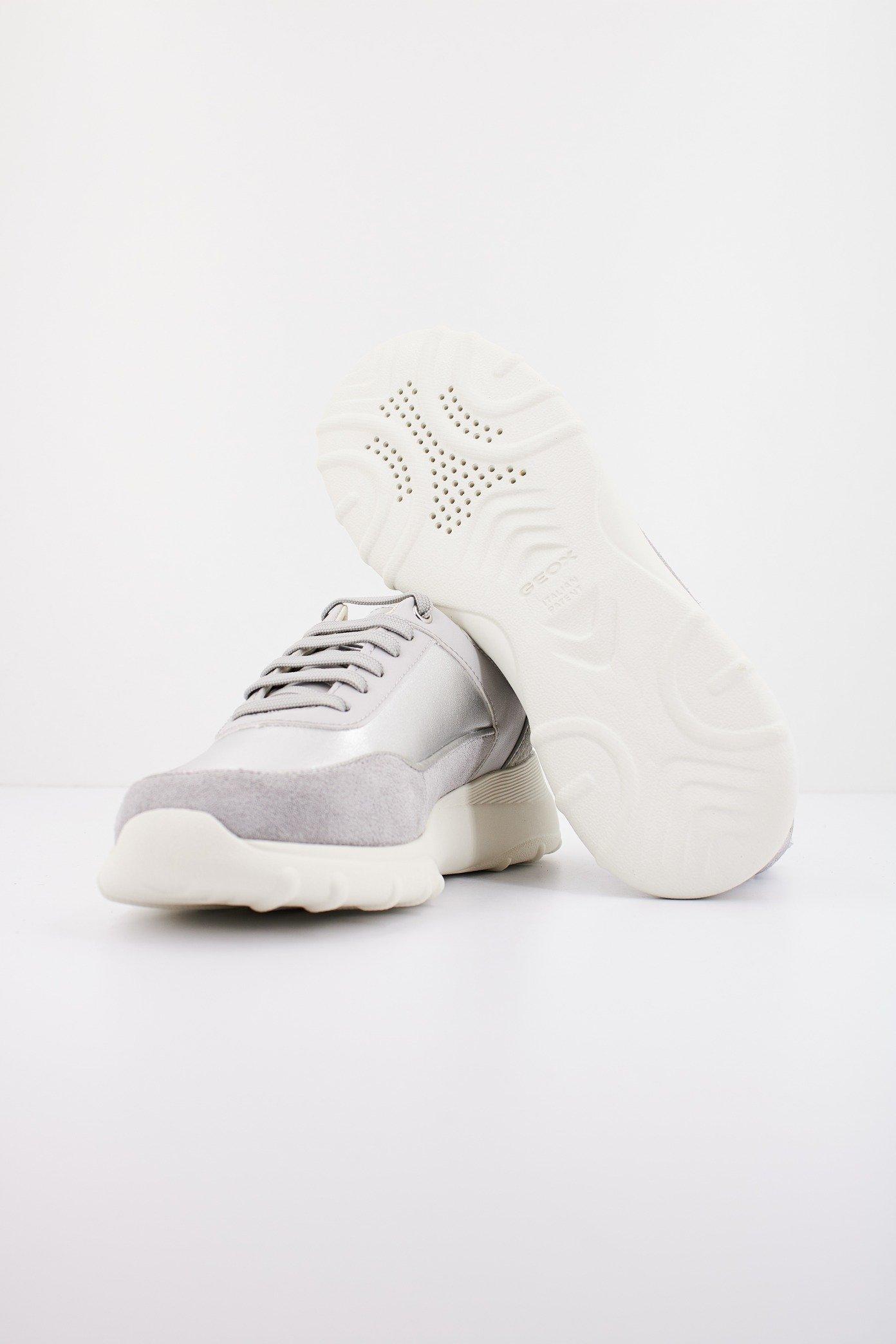 GEOX D ALLENIEE en color GRIS (4)