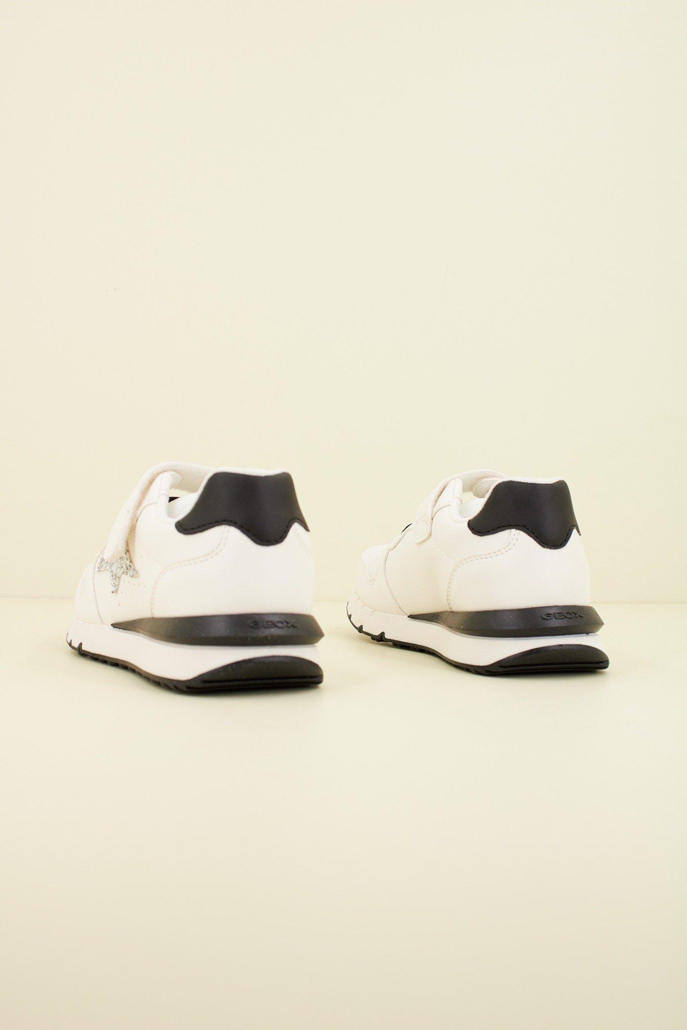 GEOX J FASTICS GIRL en color BLANCO (3)