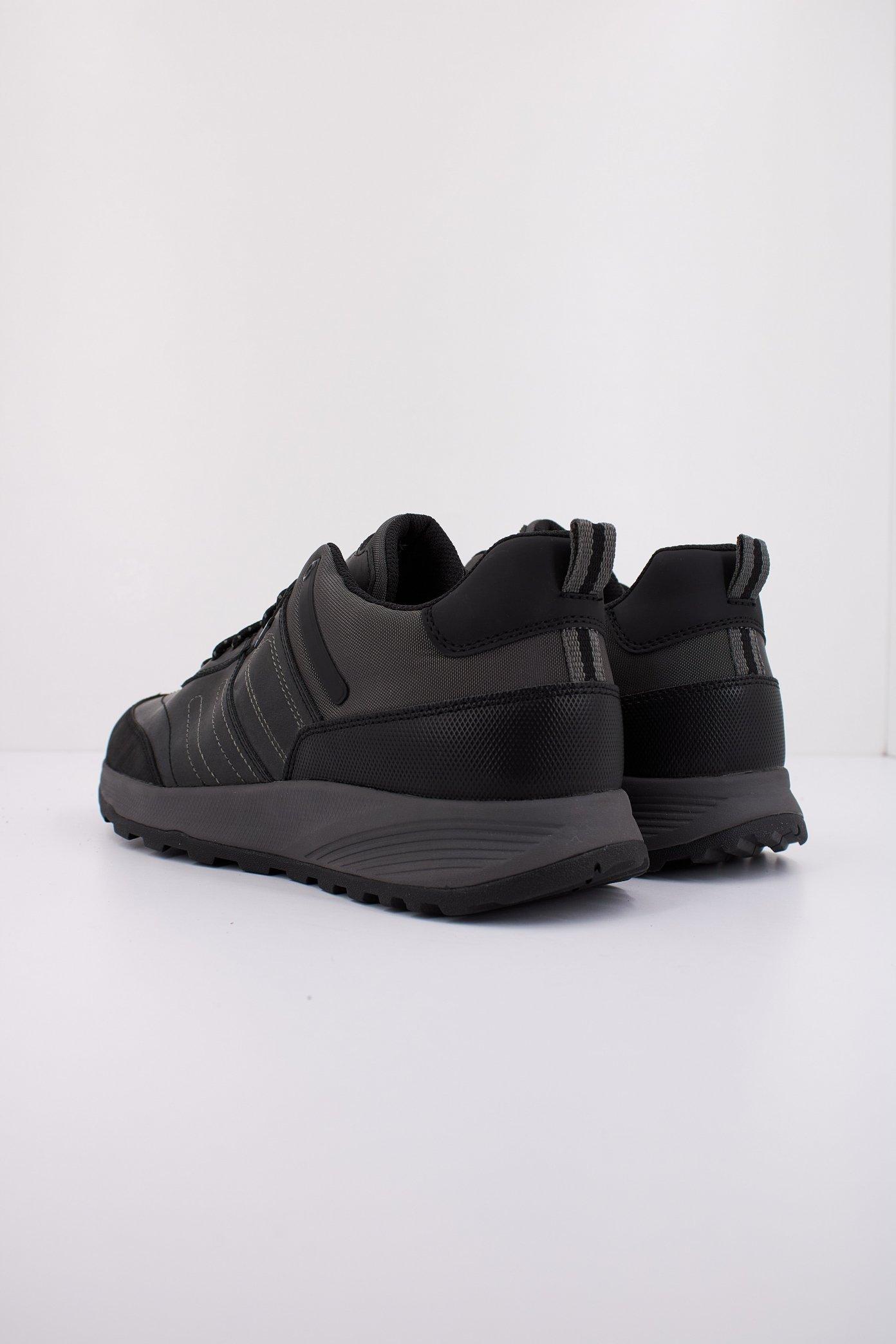 GEOX U TERRESTRE en color GRIS (4)