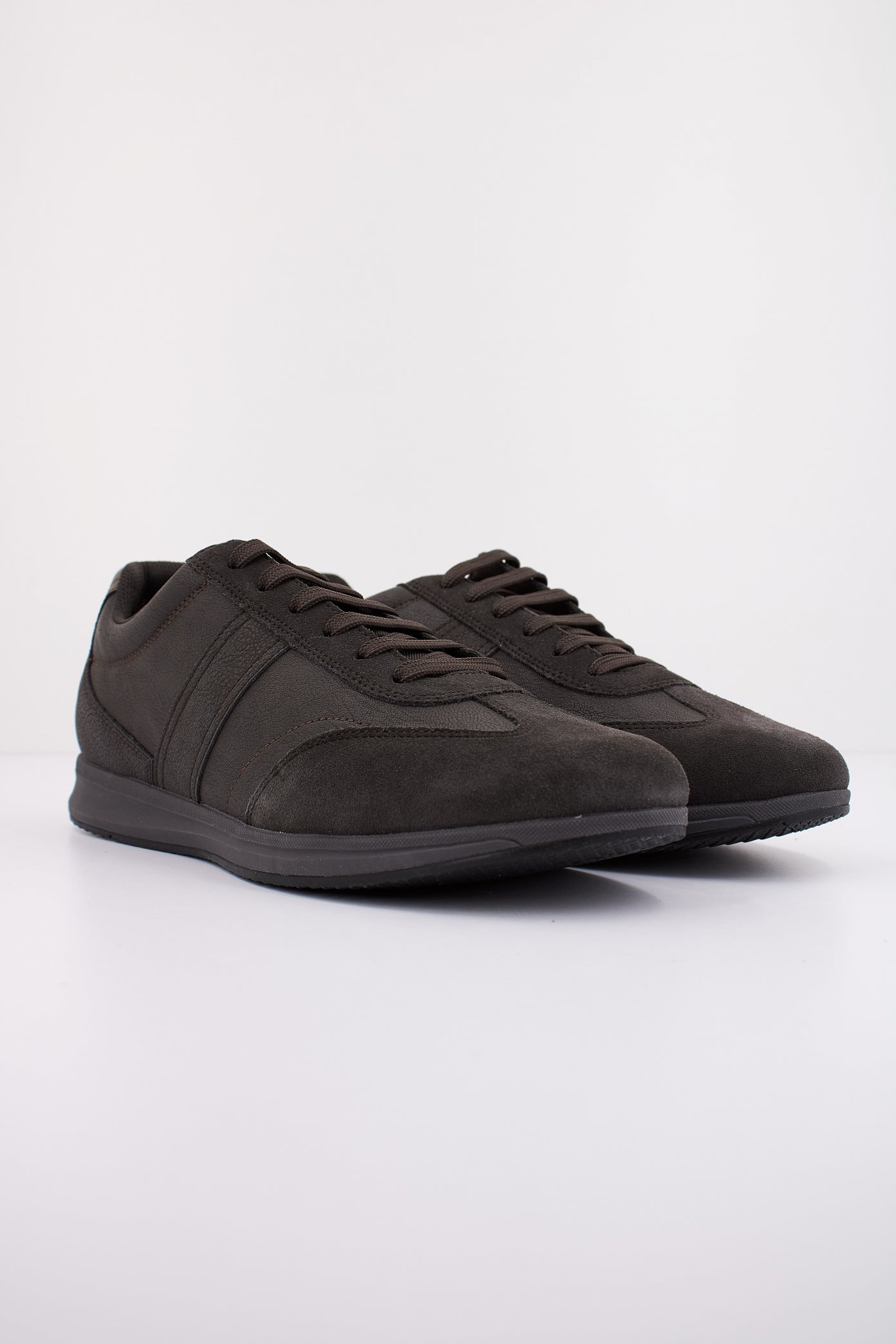 GEOX U AVERY en color GRIS (2)