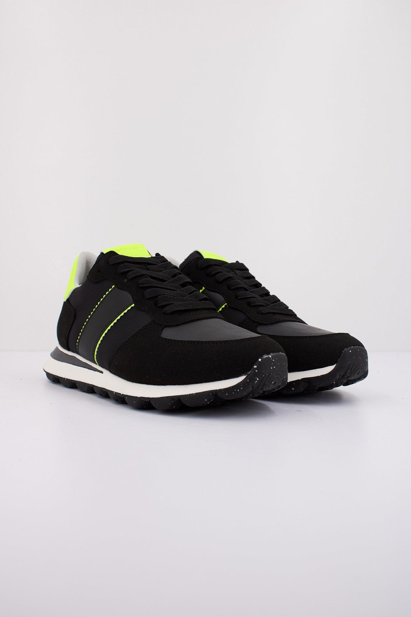 GEOX U SPHERICA VSERIES en color NEGRO (2)