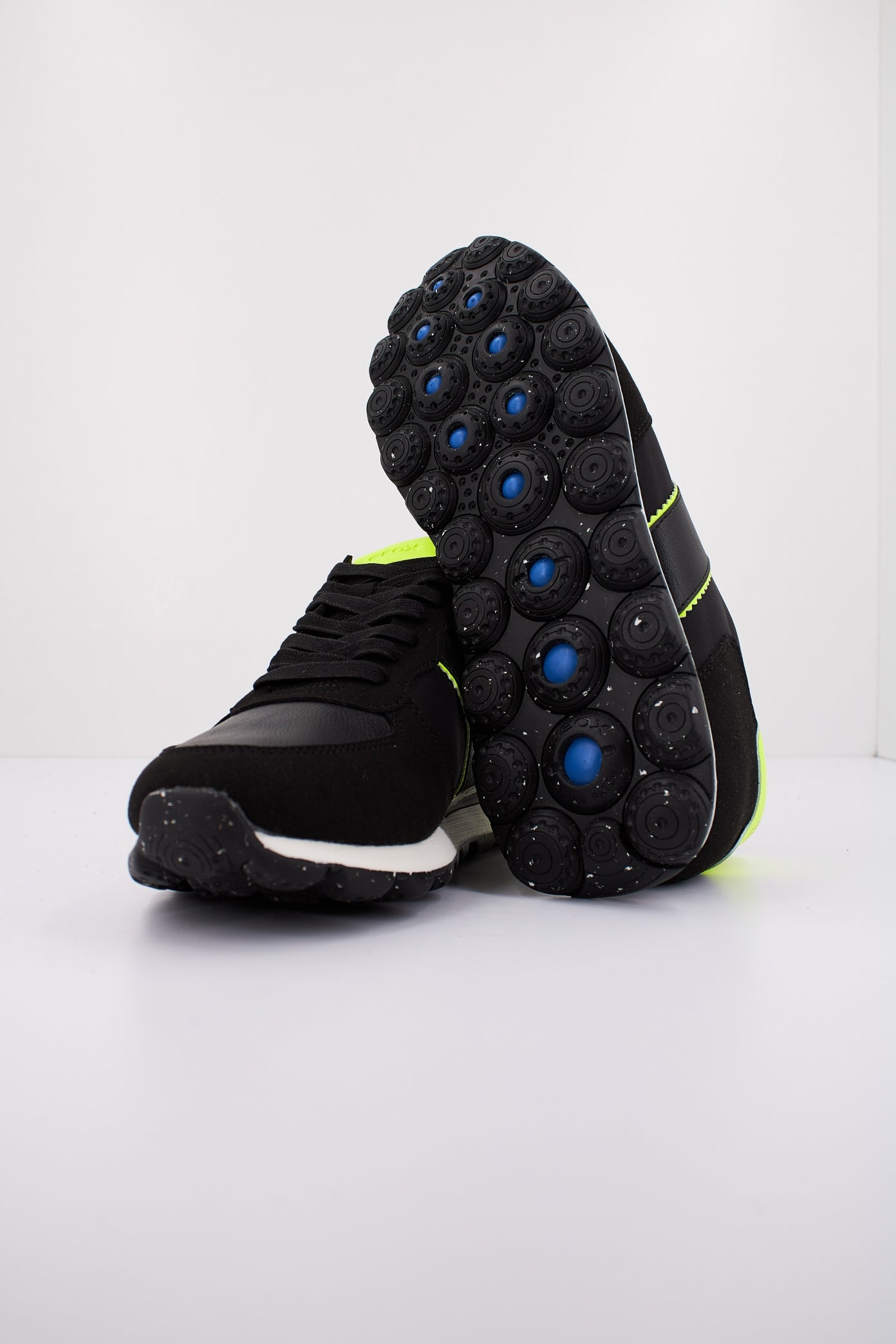 GEOX U SPHERICA VSERIES en color NEGRO (5)