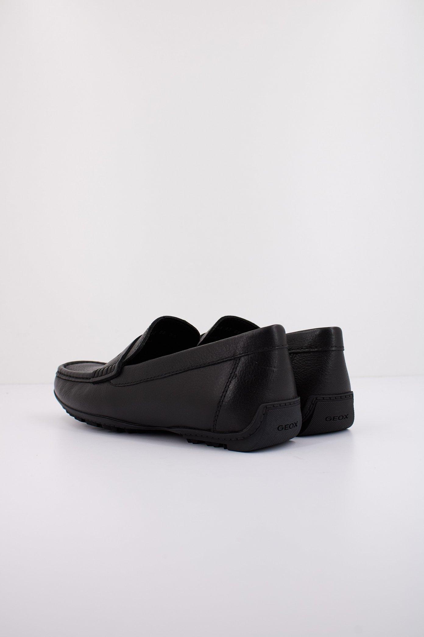 GEOX U KOSMOPOLIS + GRIP en color NEGRO (4)