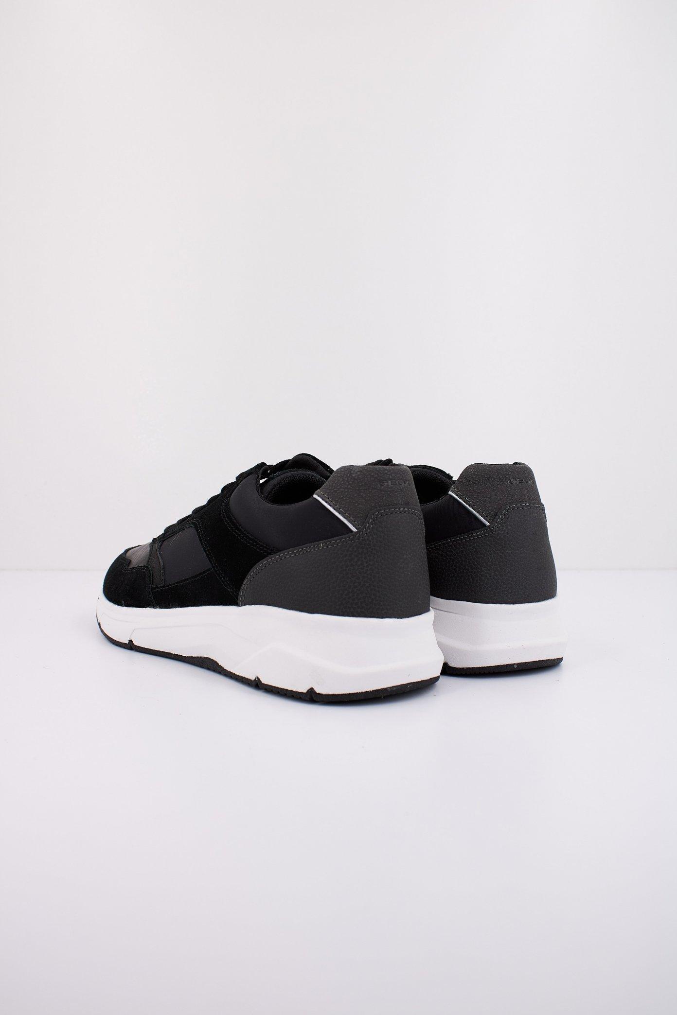 GEOX U RADENTE en color NEGRO (3)