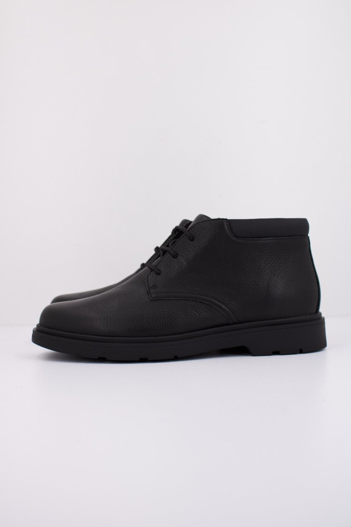 GEOX UDB en color NEGRO (1)