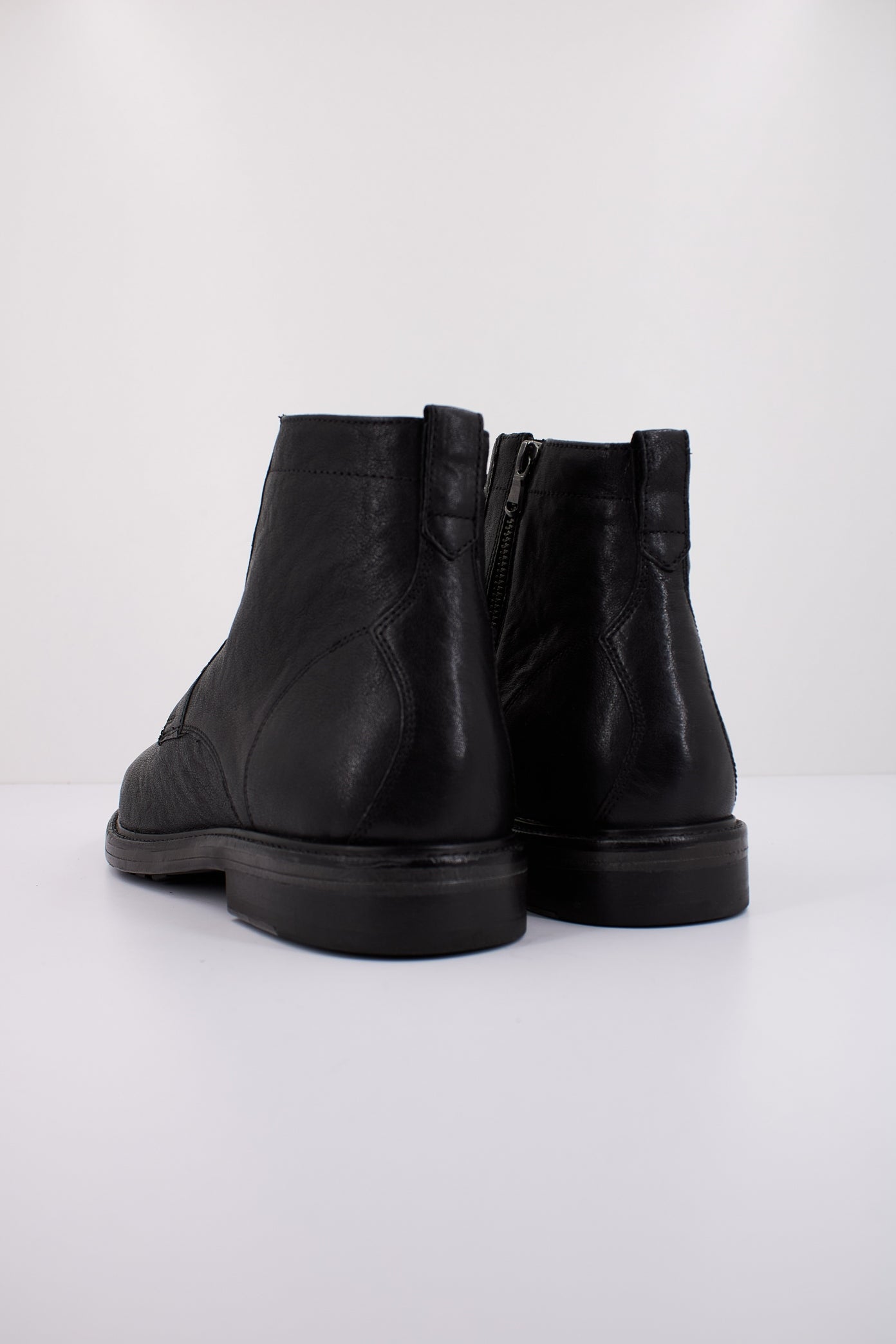 GEOX U AURELIO en color NEGRO (4)