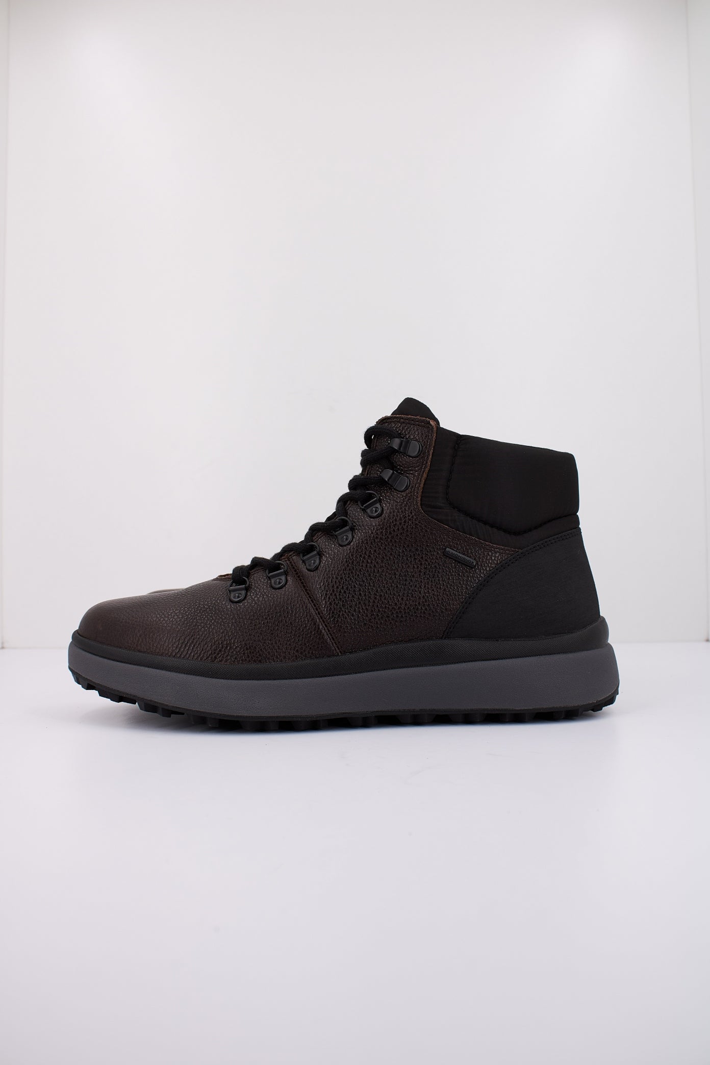GEOX U GRANITO en color MARRON (1)