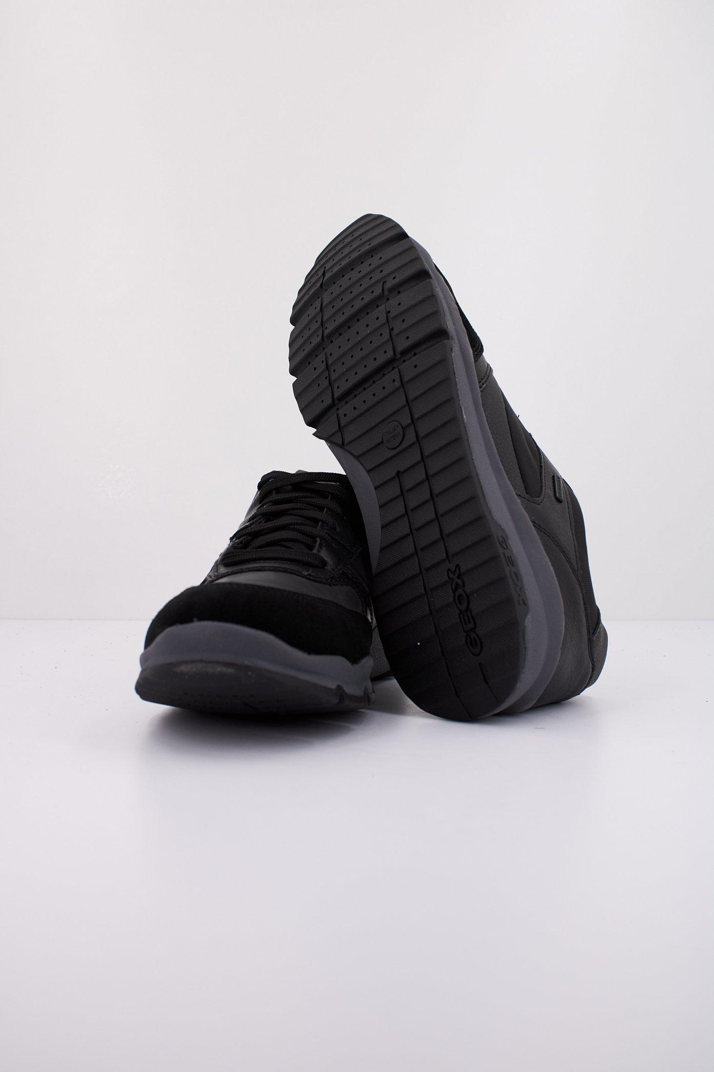 GEOX U SANDFORD en color NEGRO (5)