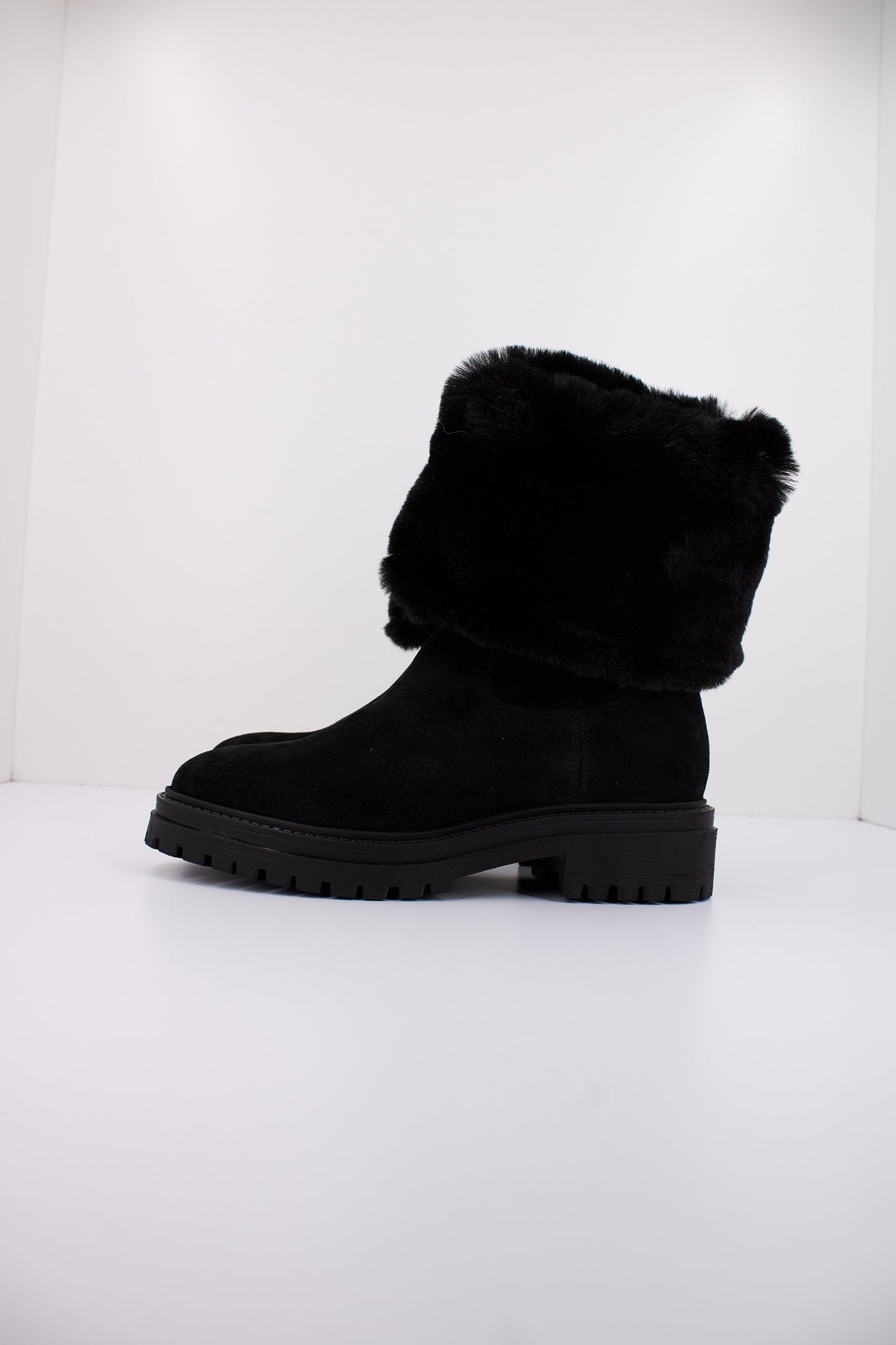 GEOX D IRIDEA en color NEGRO (1)