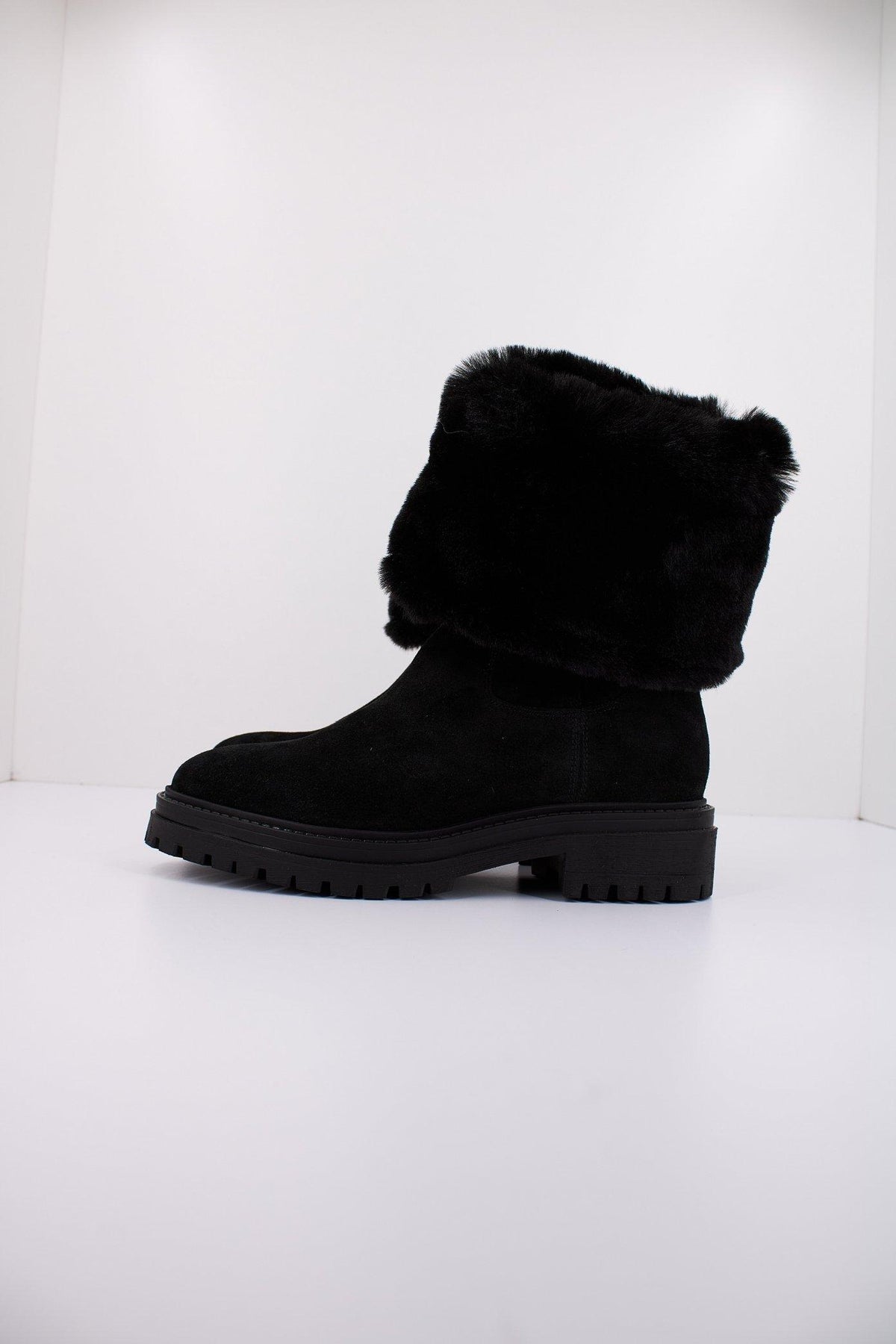 GEOX D IRIDEA en color NEGRO (1)