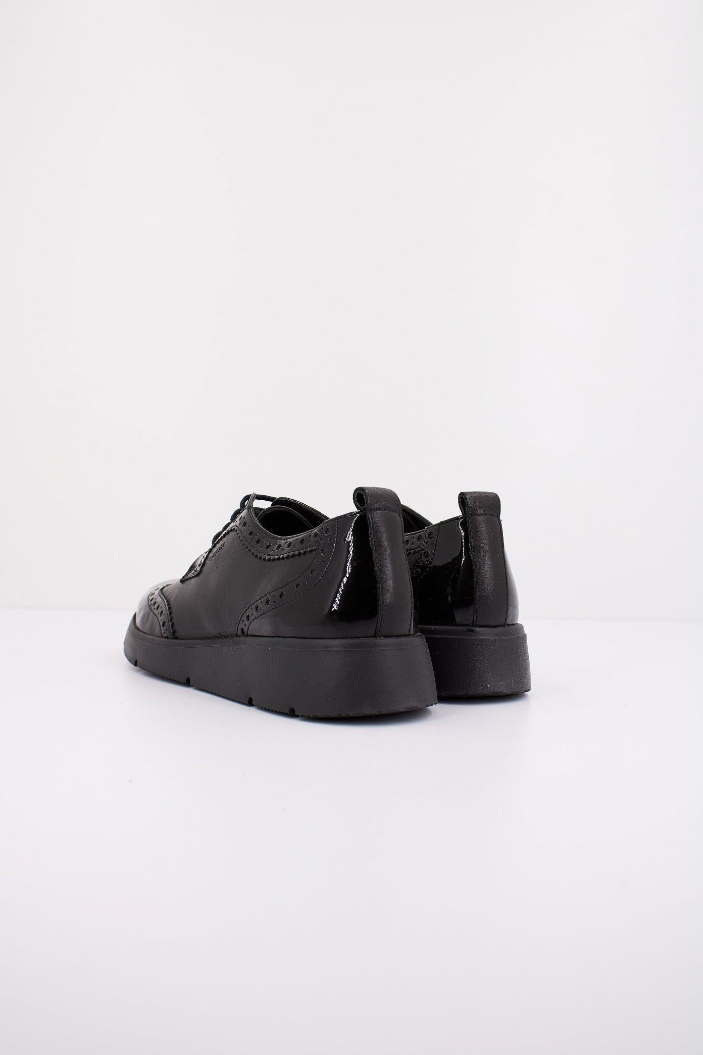 GEOX D ARLARA en color NEGRO (4)