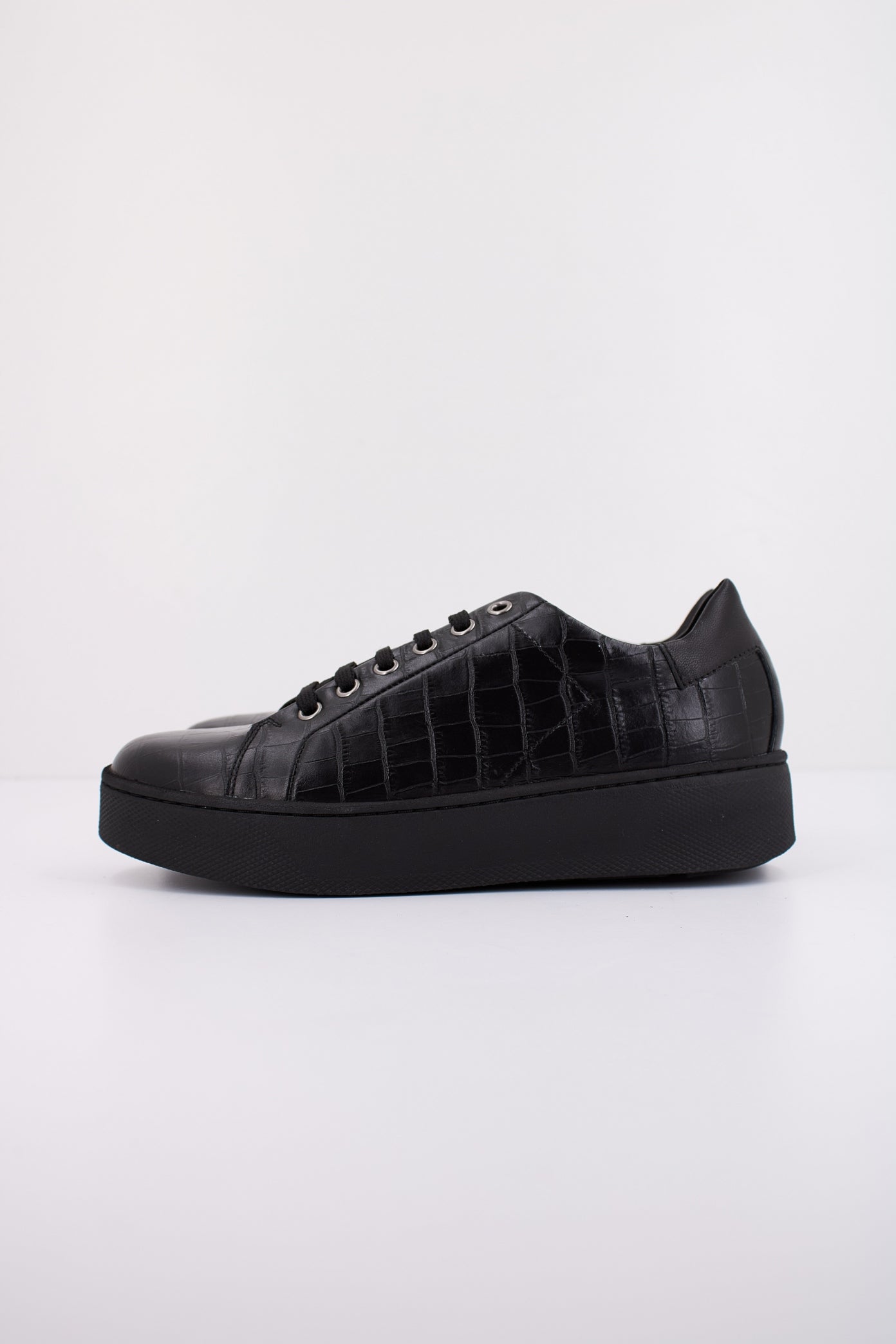 GEOX D SKYELY en color NEGRO (1)
