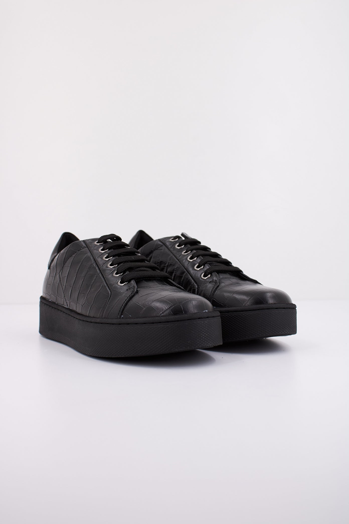 GEOX D SKYELY en color NEGRO (2)