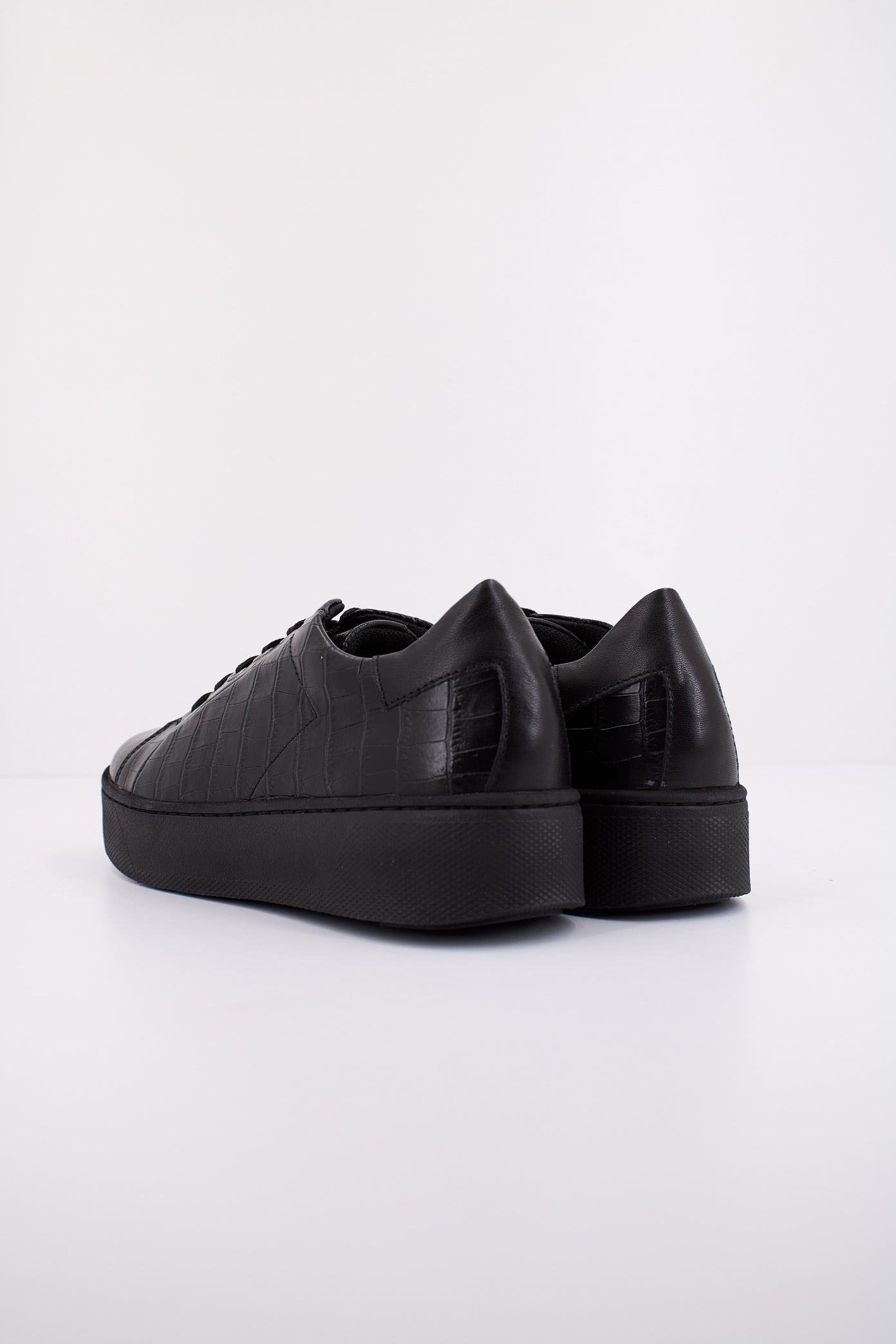 GEOX D SKYELY en color NEGRO (4)