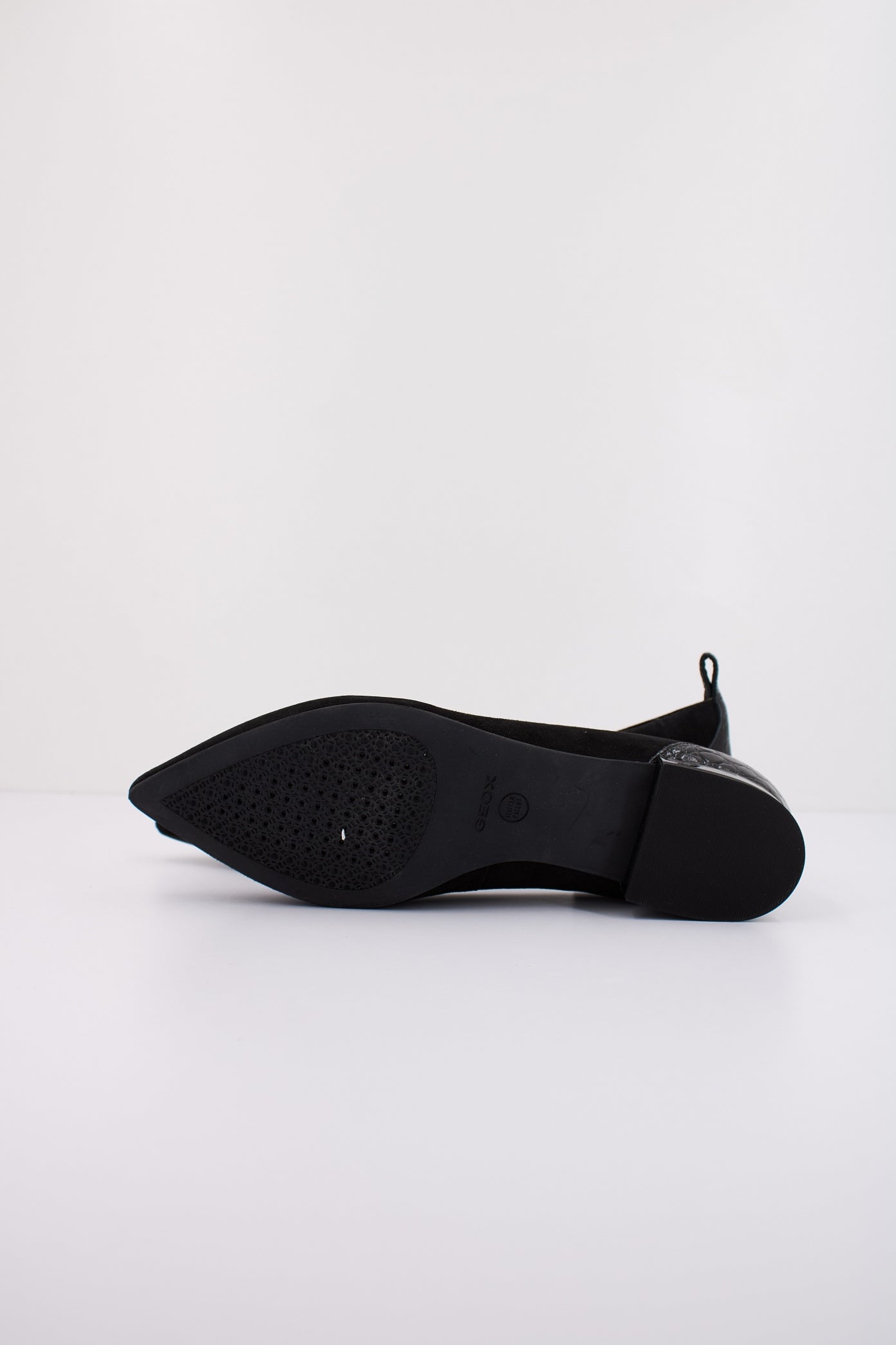 GEOX D CHARYSSA en color NEGRO (5)